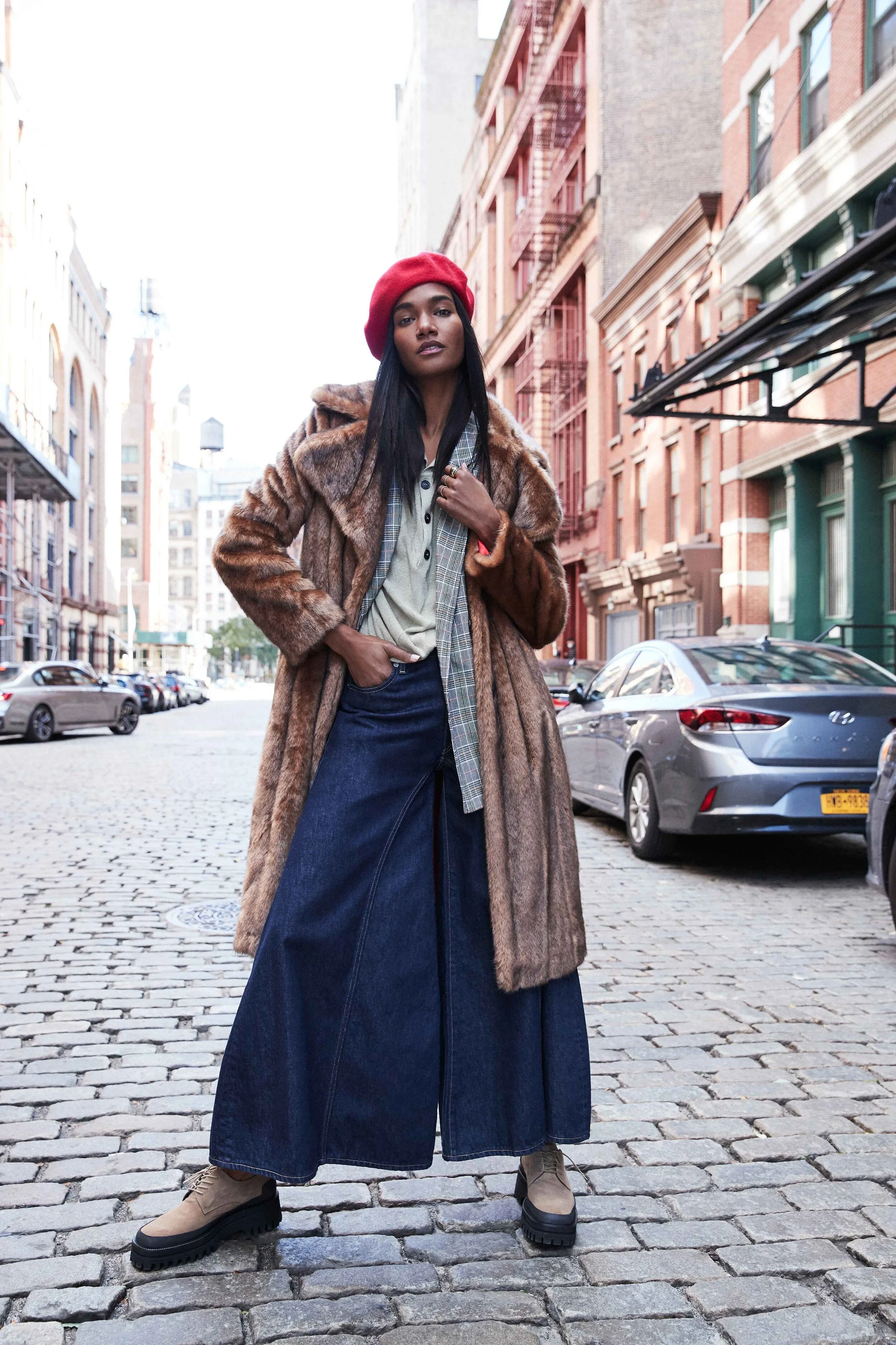 Nu_Coats_Nov20_Look_04_0145_PS_RGB.jpg