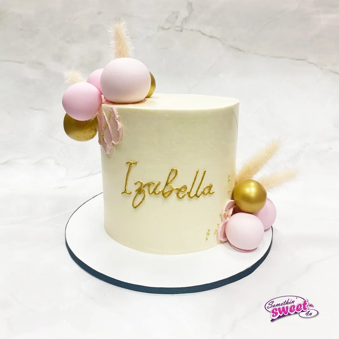 White Cake.jpg