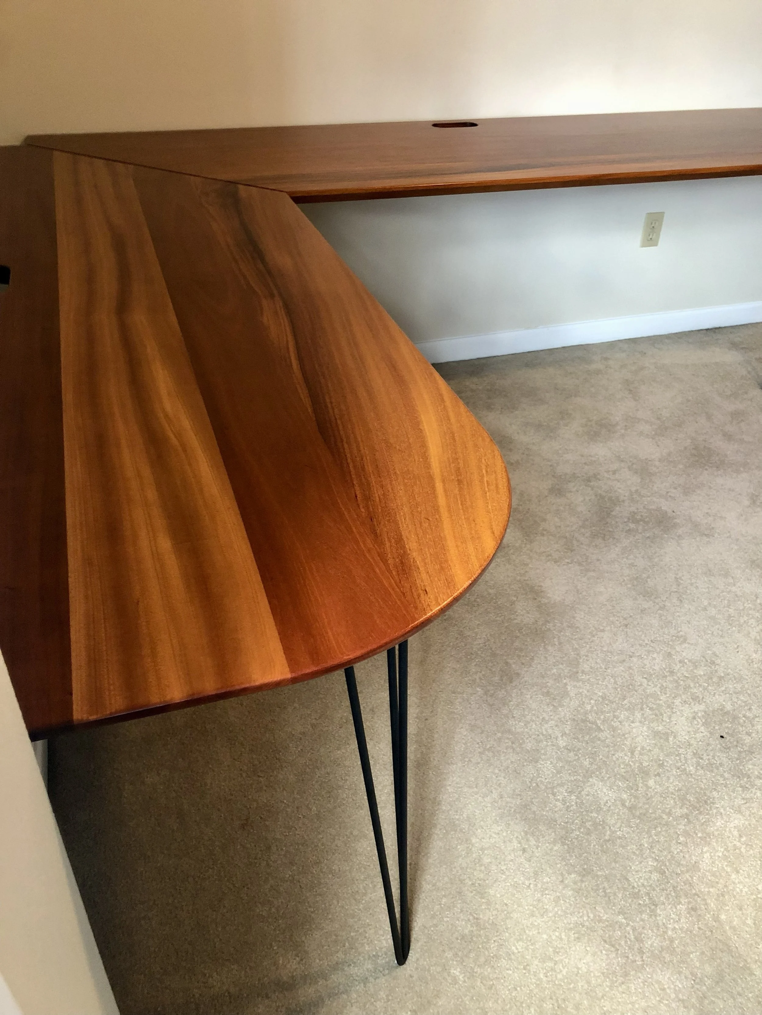 mahogany-hairpin-leg-desk.jpg