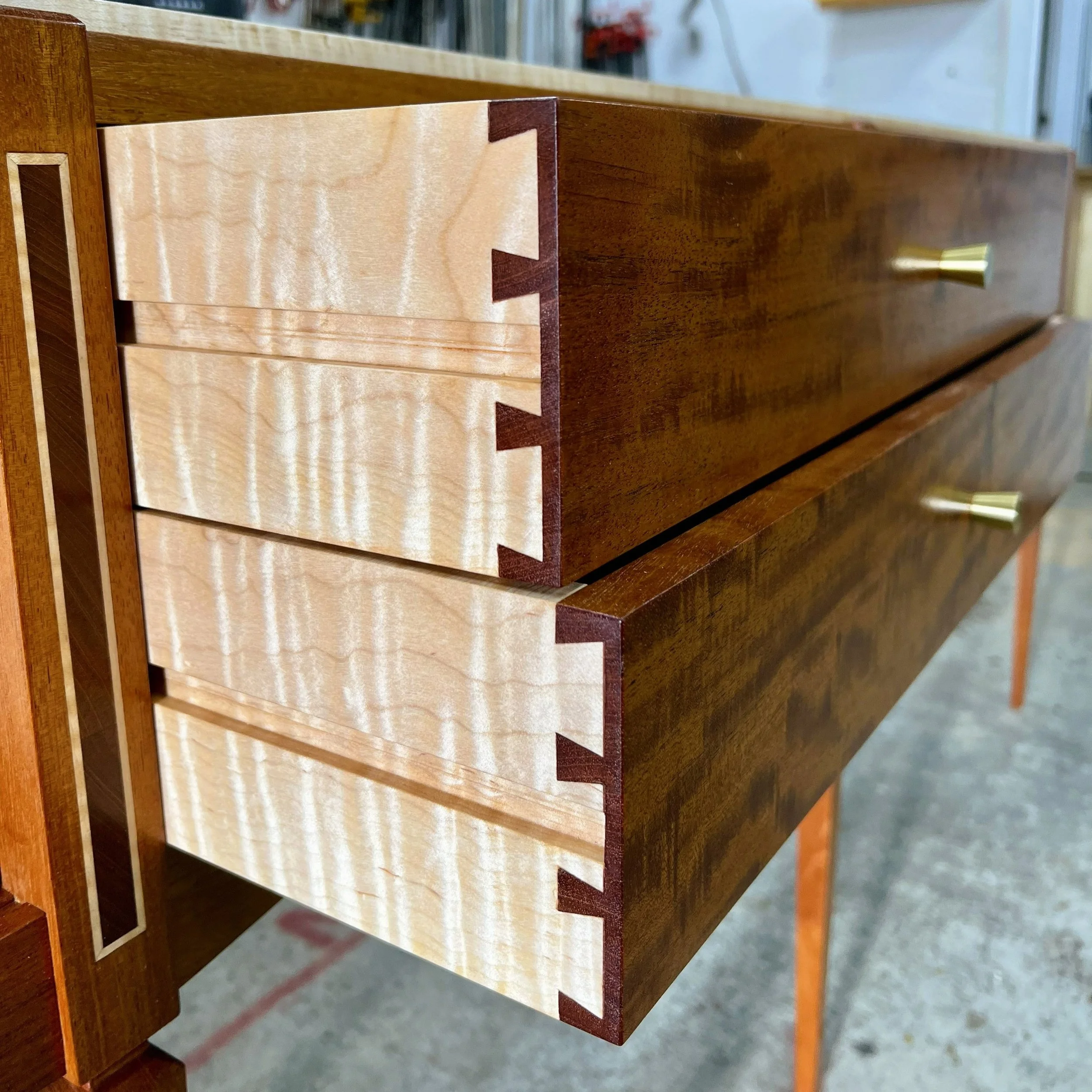 handcut-dovetails