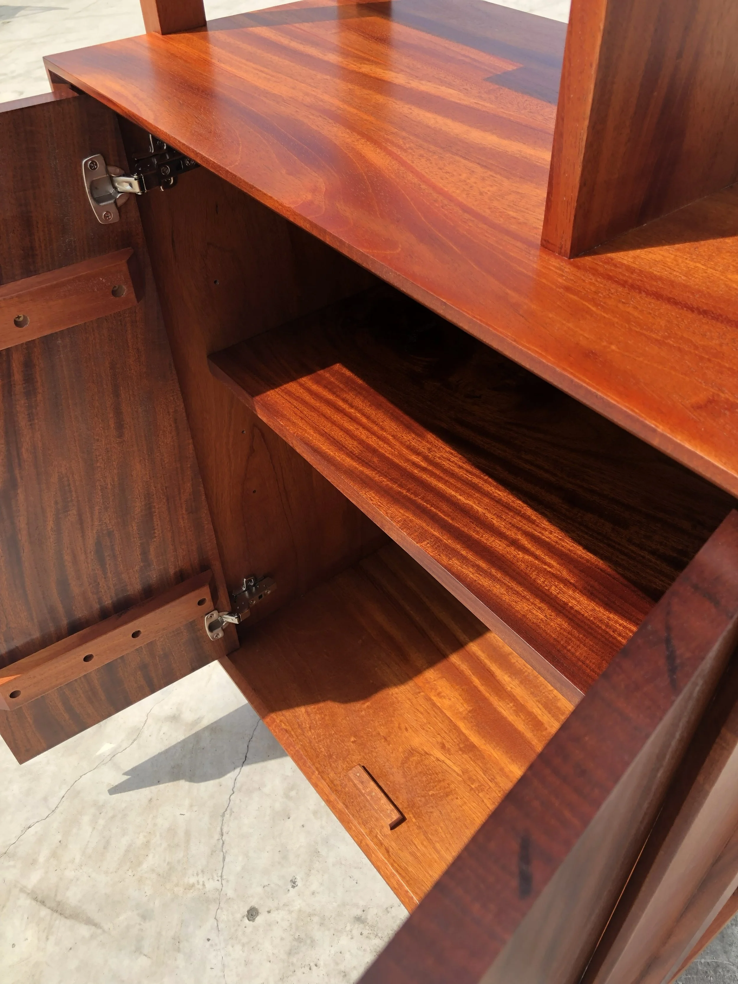 mahogany-bookcase-art-deco.jpg