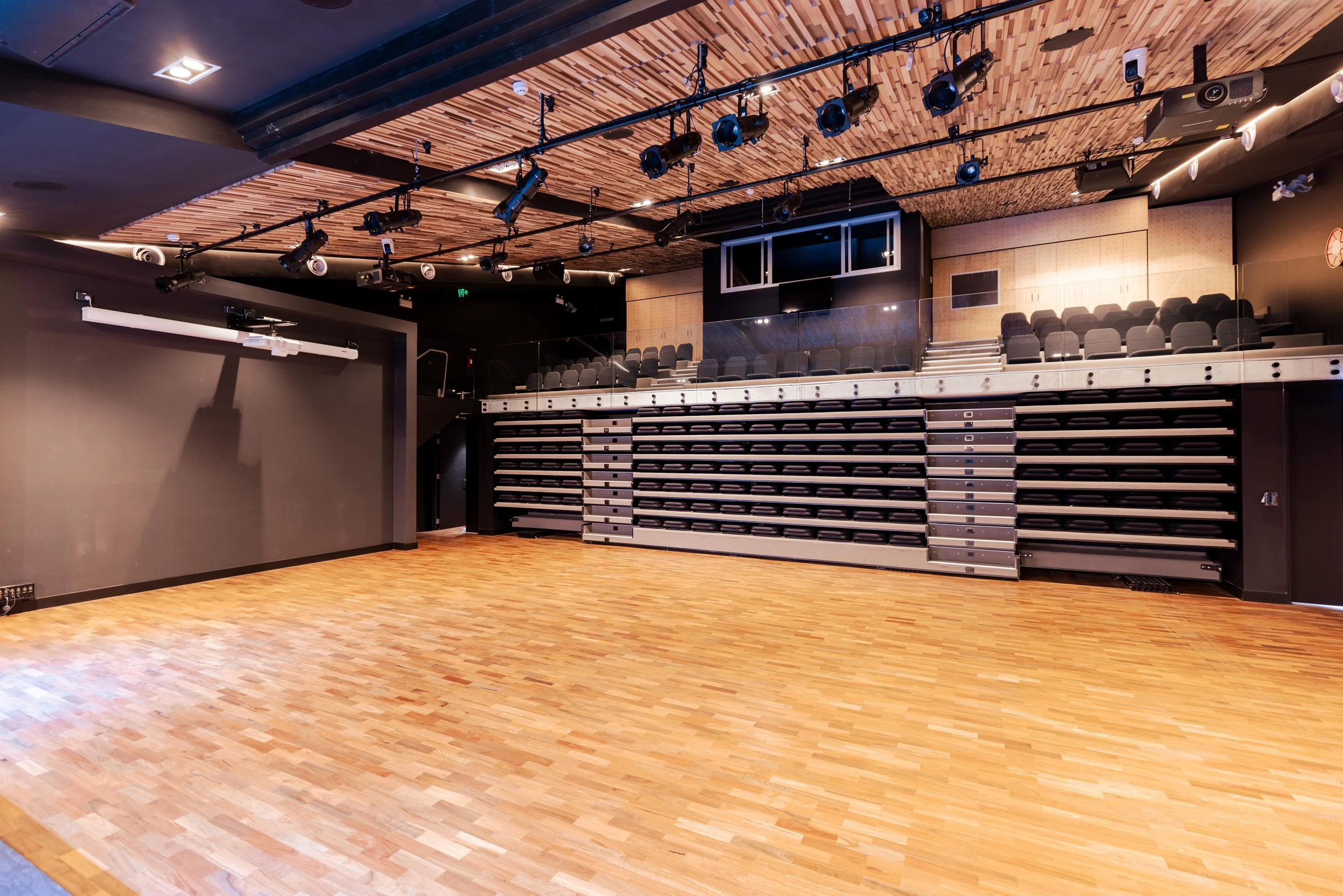 Seating can be fully retracted