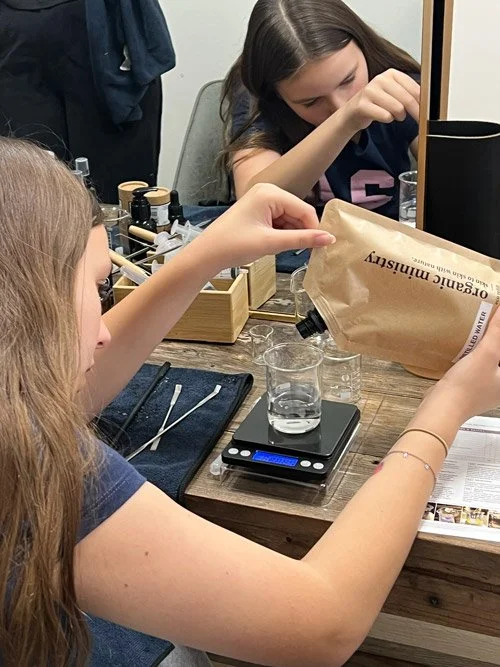 skincare discovery workshop, a beautiful experience to learn, create and connect