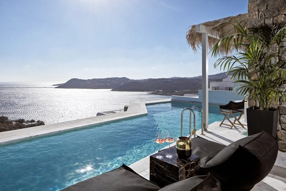 The most beautiful suites in Mykonos
