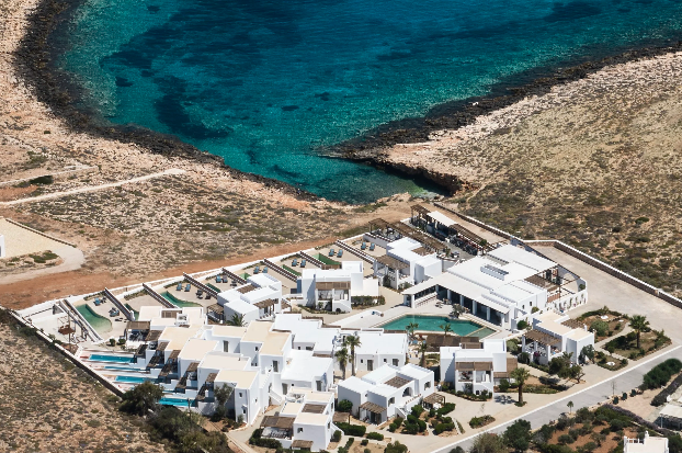 Michelin Keys: What caught the Guide's attention at Andronis Minois and Andronis Arcadia?