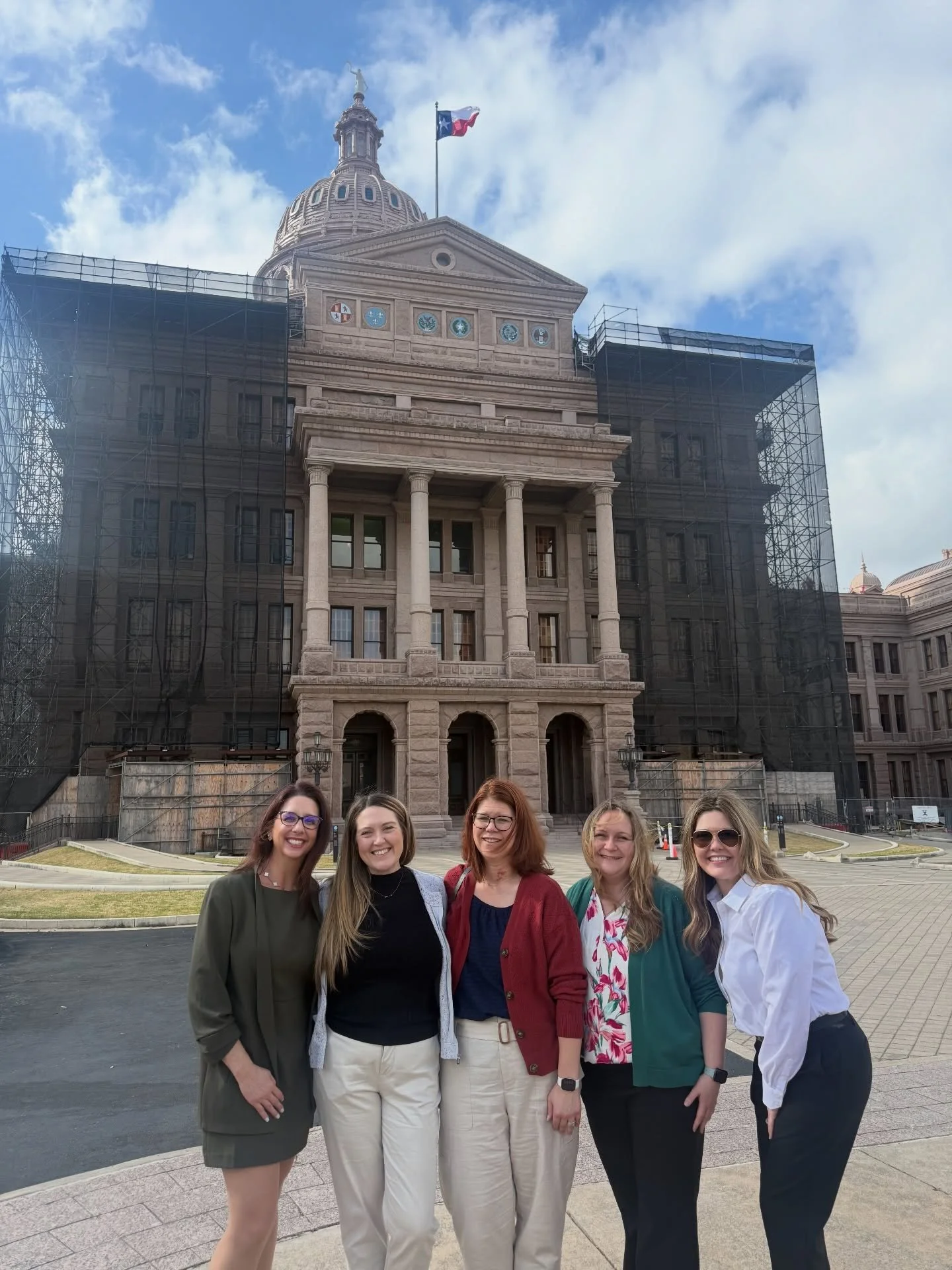 Midwife+Co visits the capitol advocating for moms and babies! Here&rsquo;s to growing healthy little Texans. 🤍✨

#midwifeco #texasmidwives #womenshealthcare #advocatingforchange