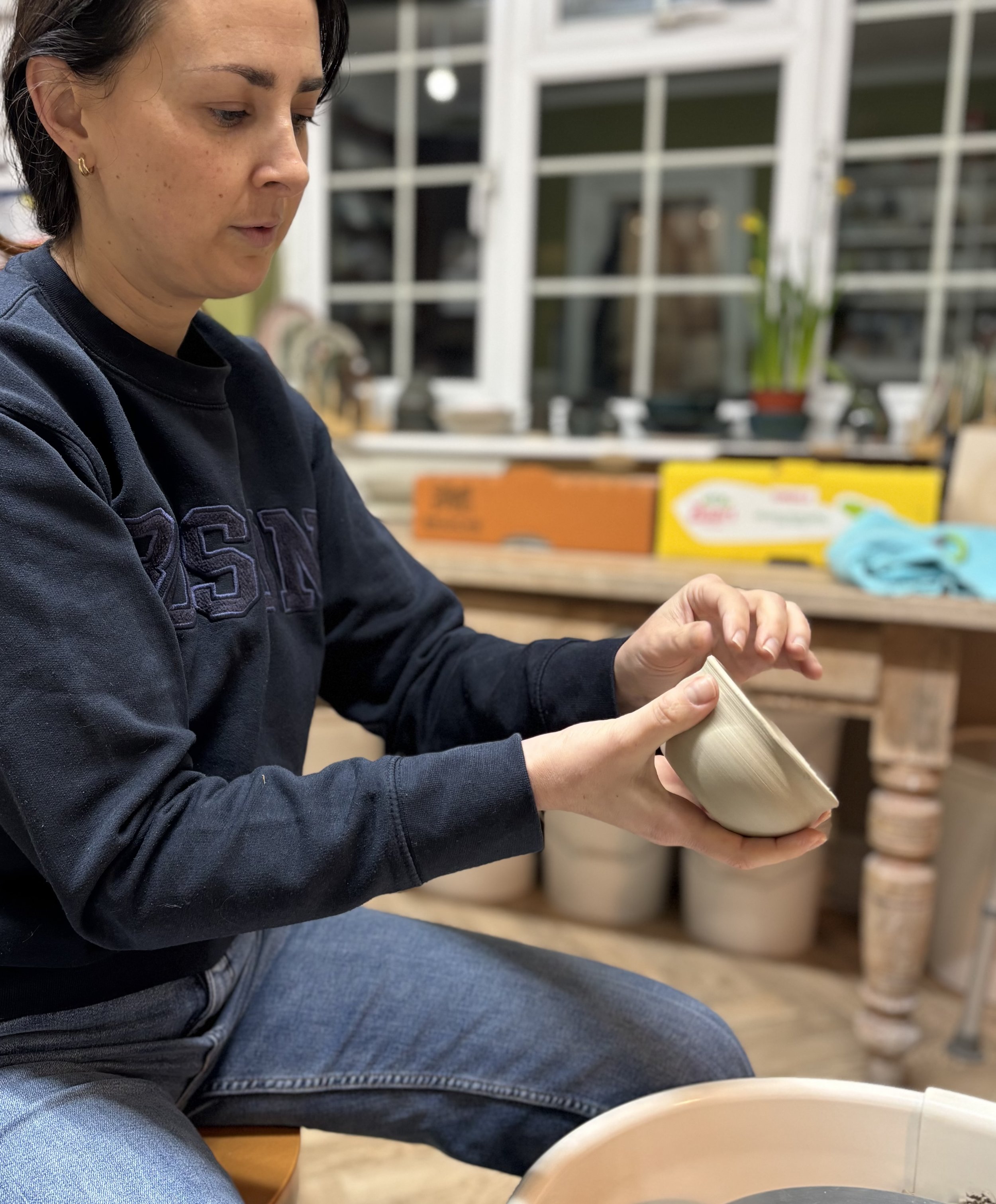   
 Jess has completed her final trimming sessions & chosen her glazes! 
 