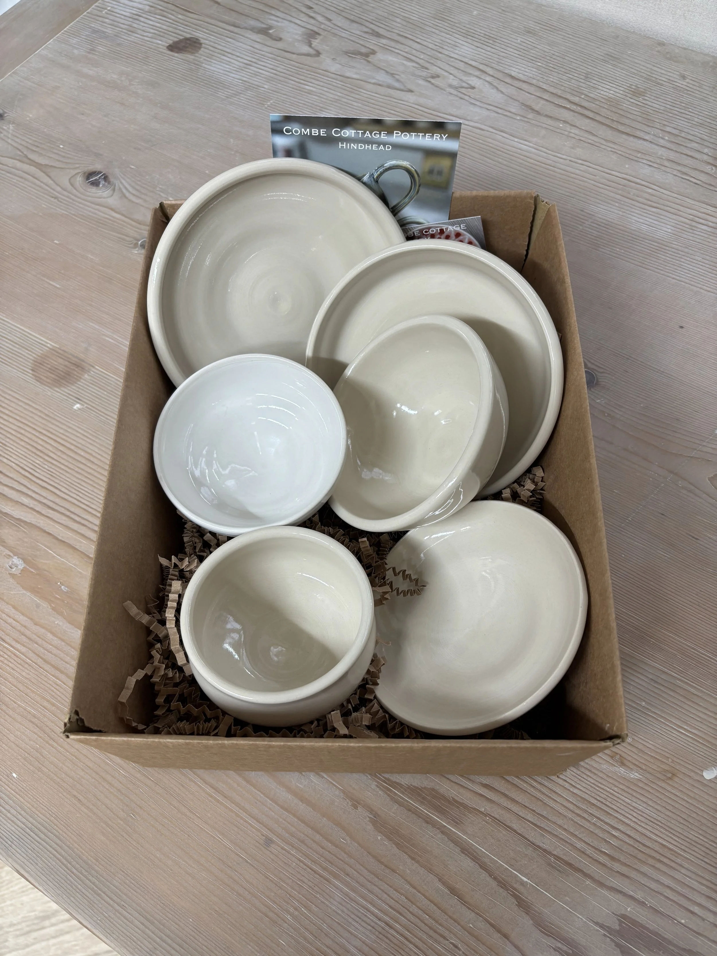   
 Final glazed pieces for Oliver & Zoe after their 'Throwing Experience' ! 
 