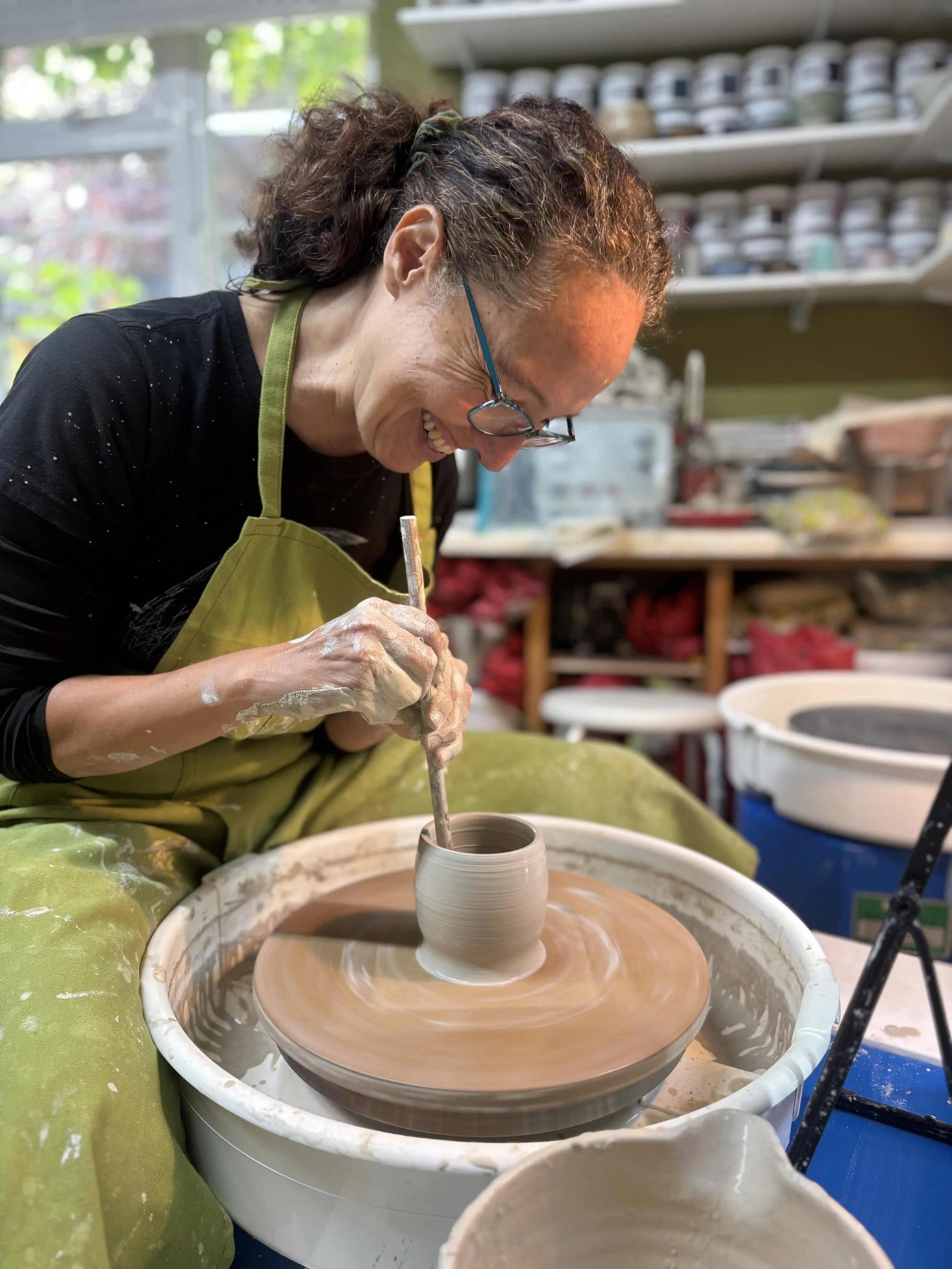   
 Miryam has started another course & has been throwing mugs! 
 