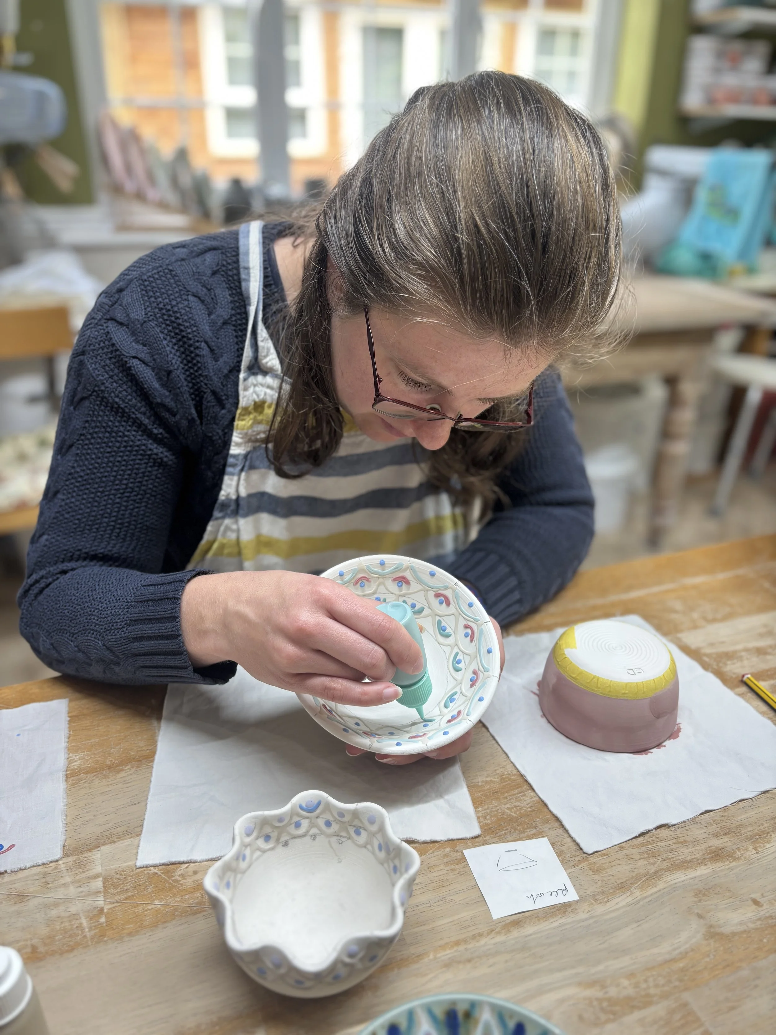   
 A morning of glazing for Claire ... 
 