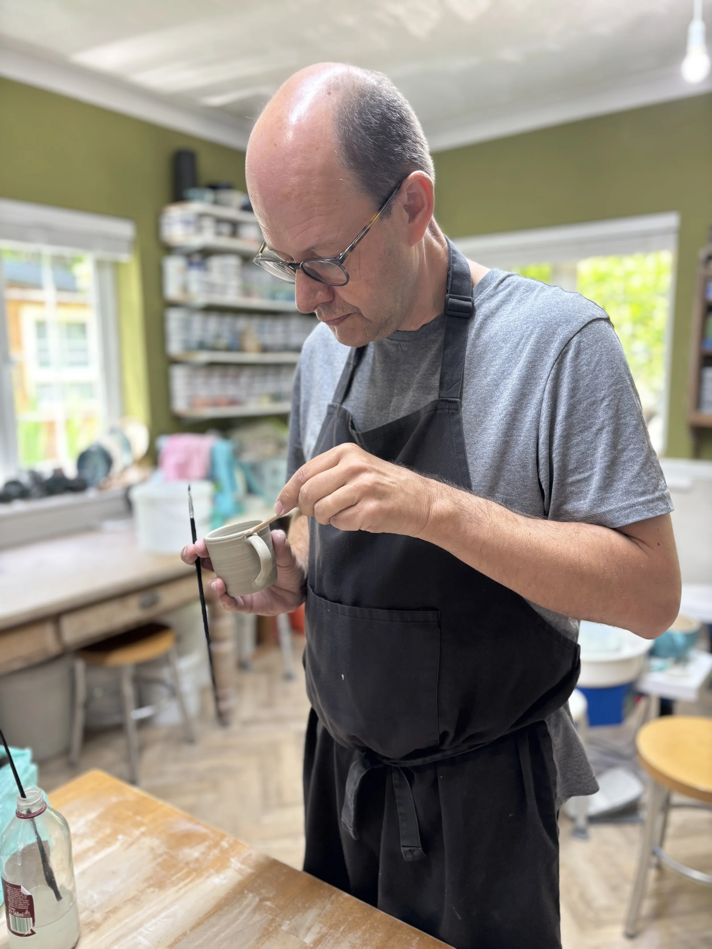  
 Steve has been adding handles to his expresso cups and trimming his final pieces! 
 