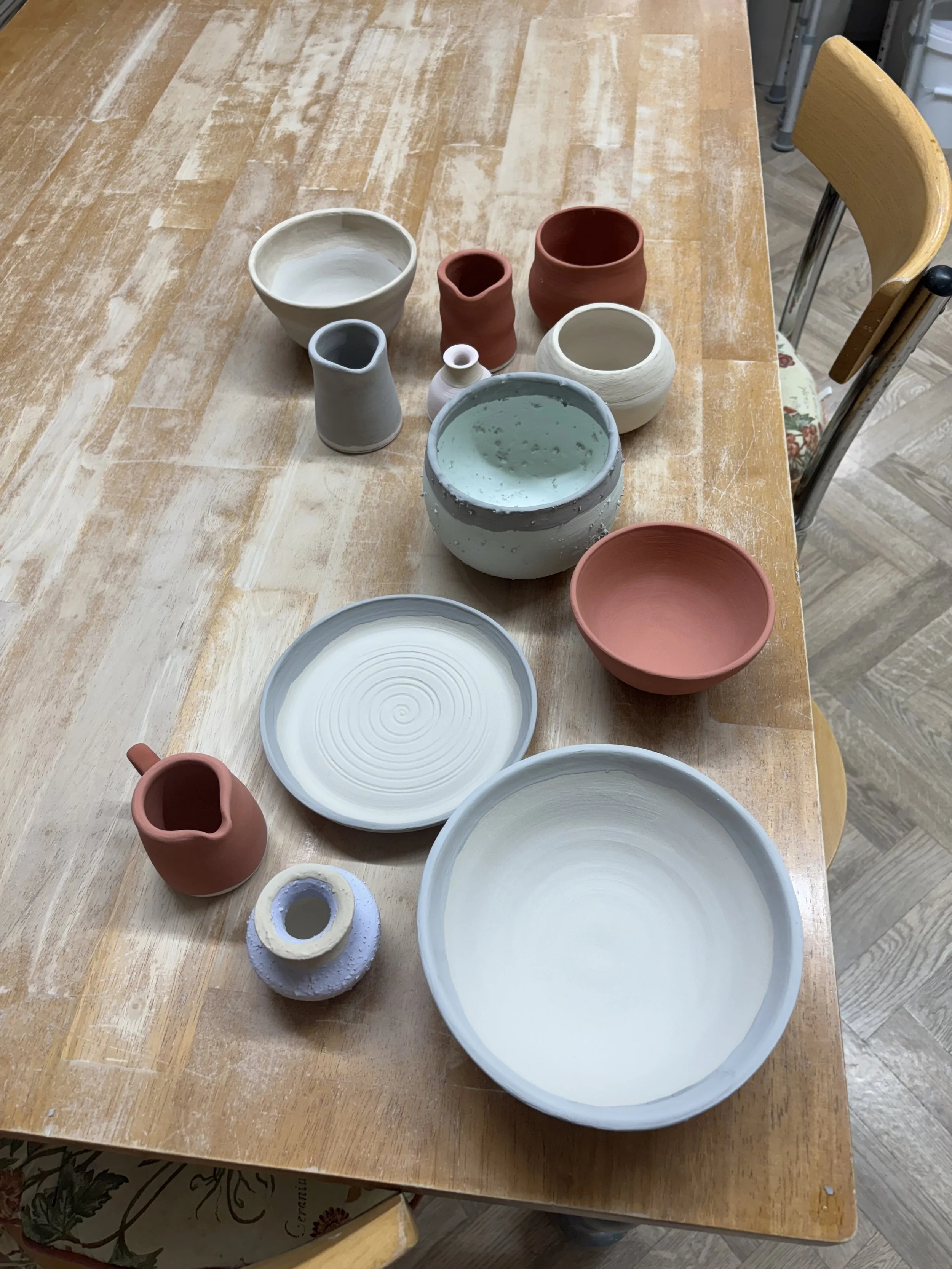 Rowena & Zoe have been glazing their pieces at the end of their latest 5 week course!