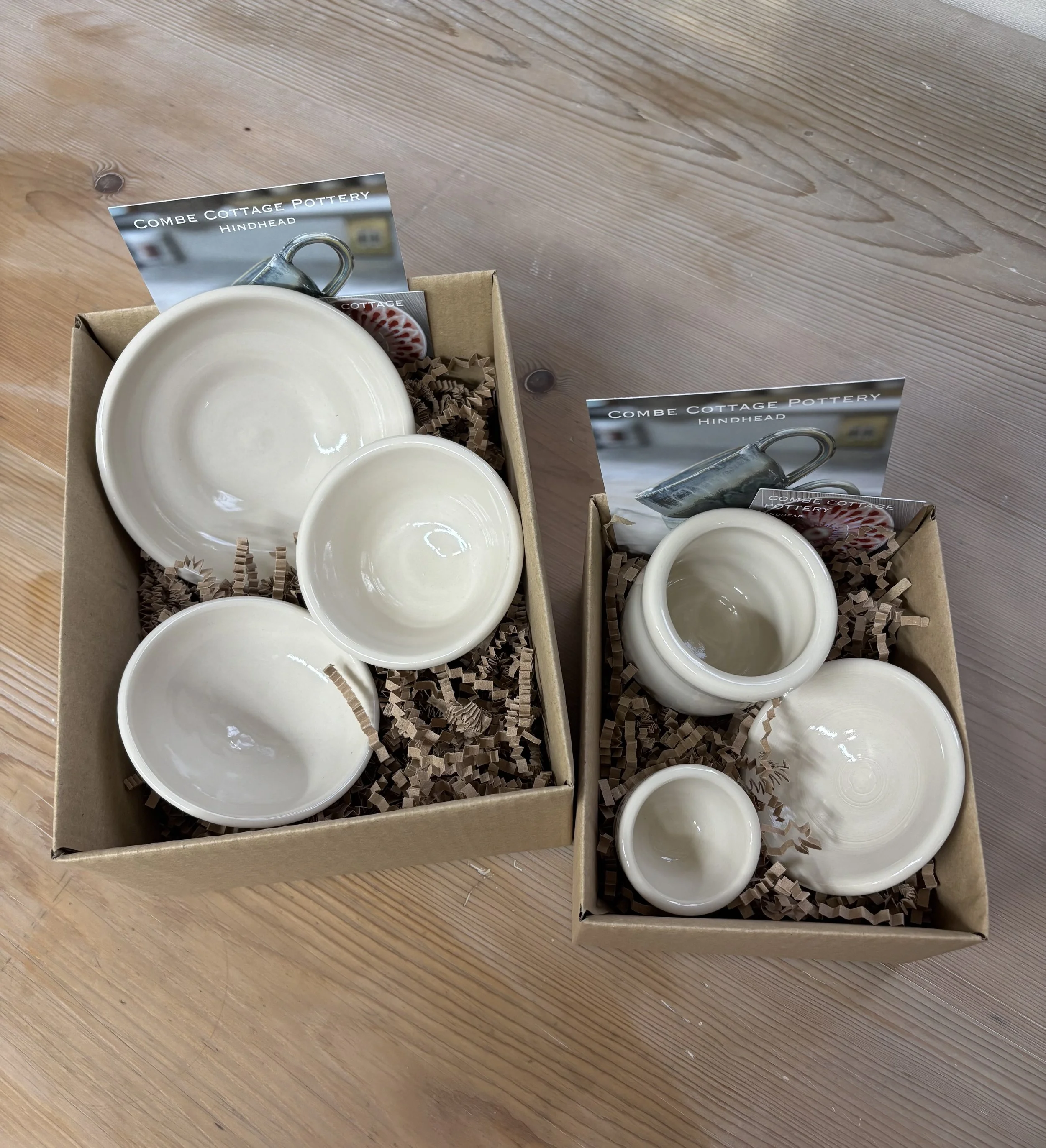   
 Super collection of pieces made by Sarah & Angela on their 'Throwing Experience'! 
 