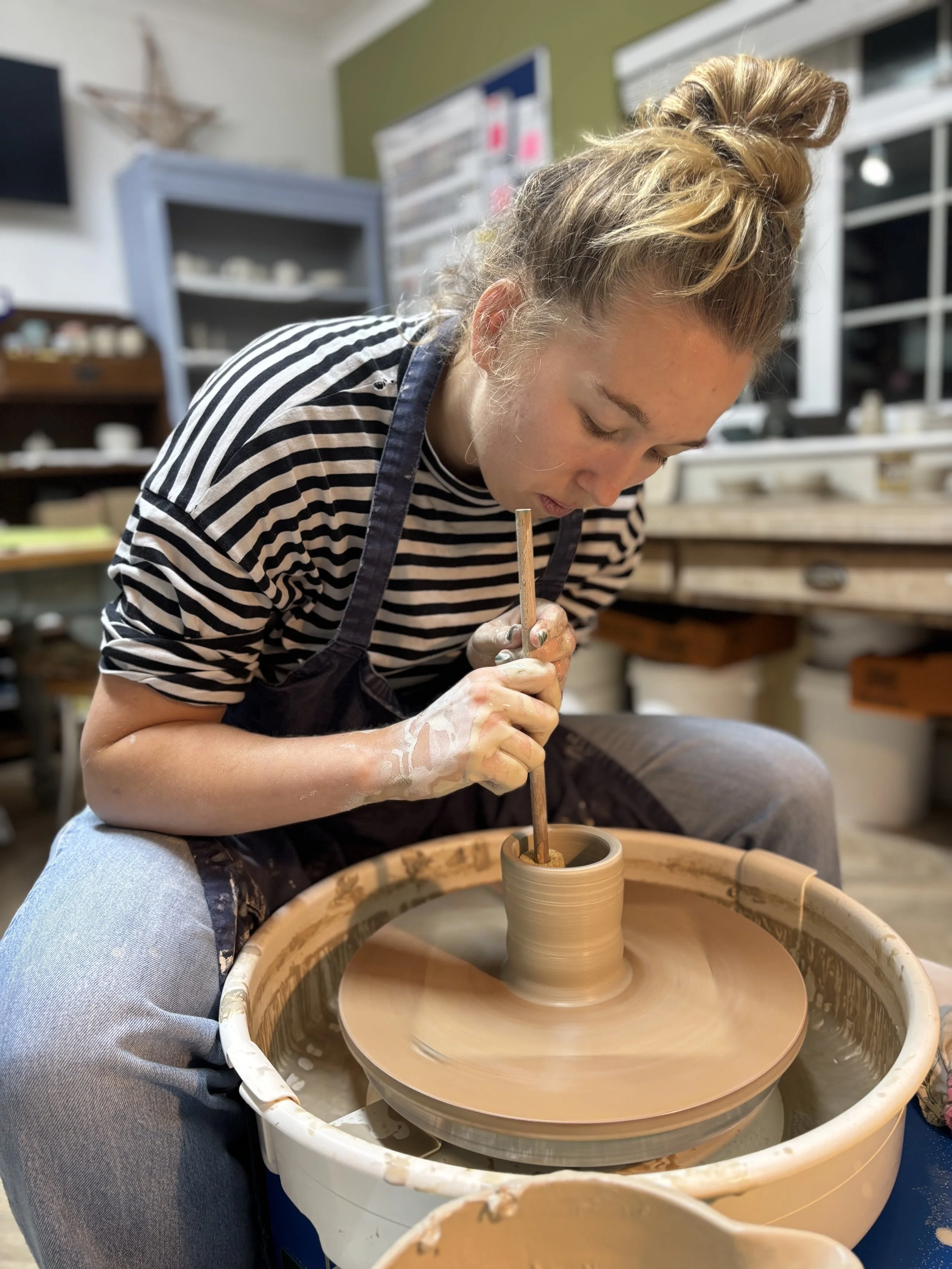   
 First throwing session for Georgina on her 5 week course!  
 