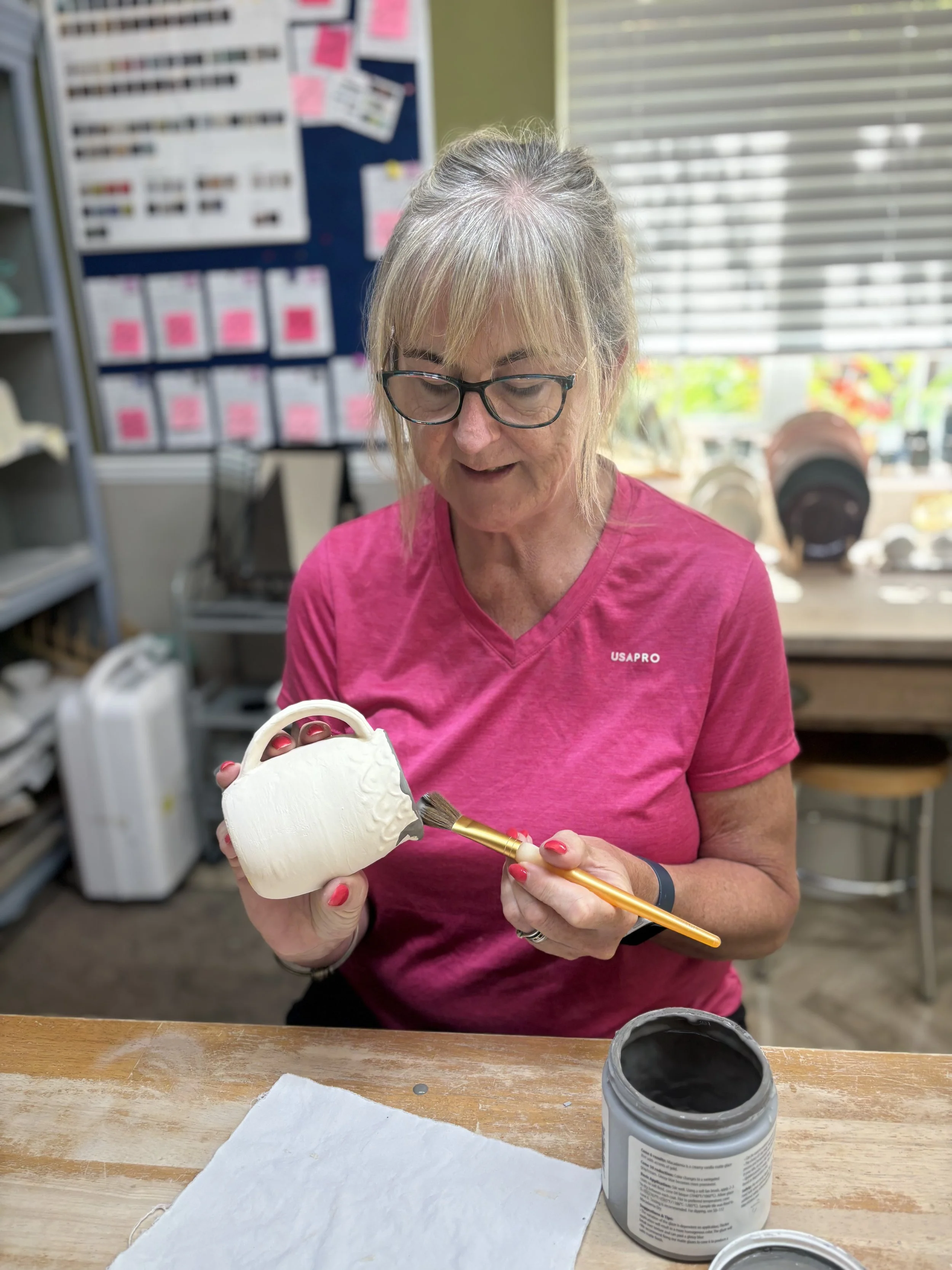   
 Final glazing week for Jo on her 5 week course before she starts her next course! 
 