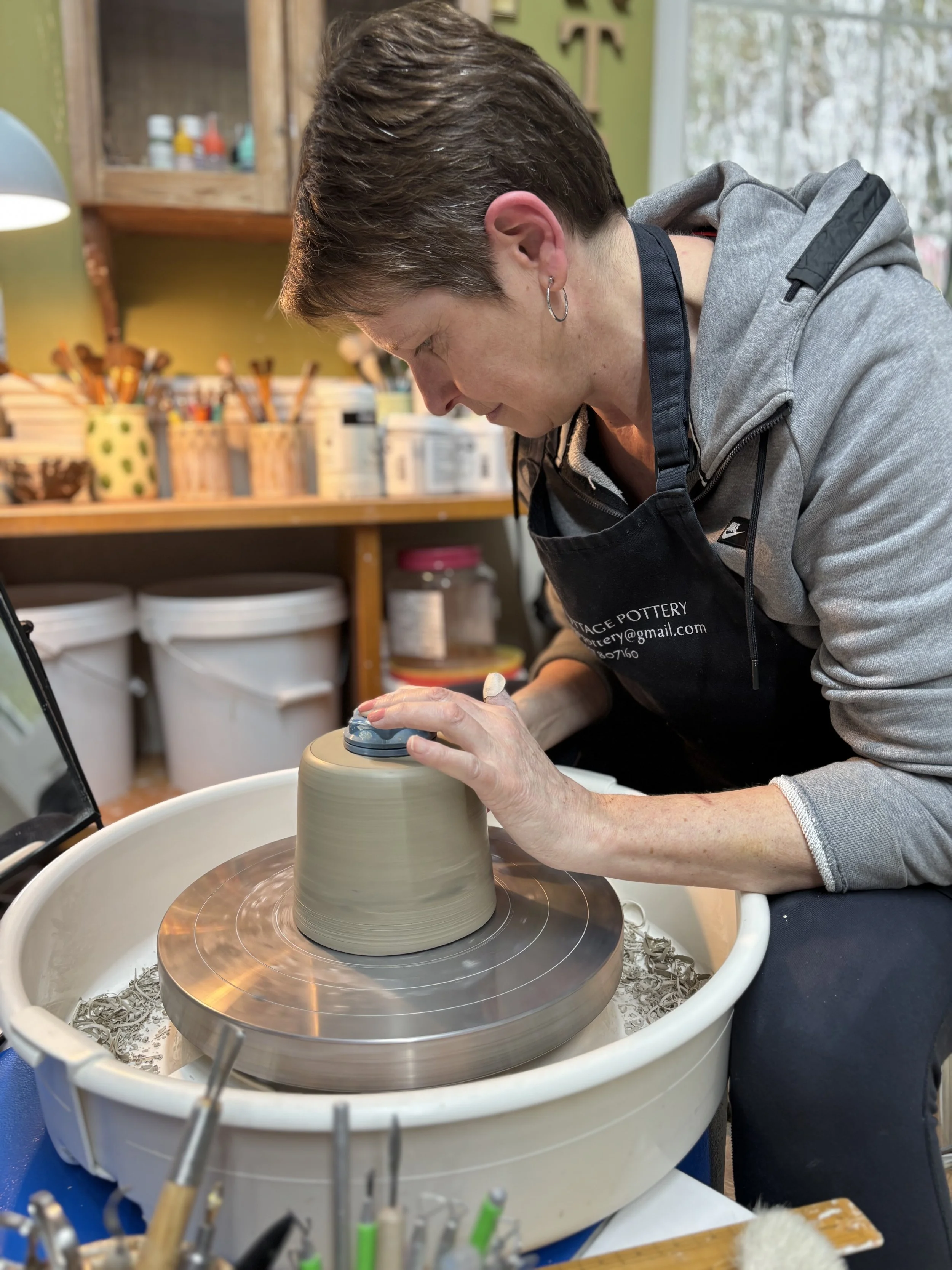   
 ... & choosing their glazes for their final session! 
 