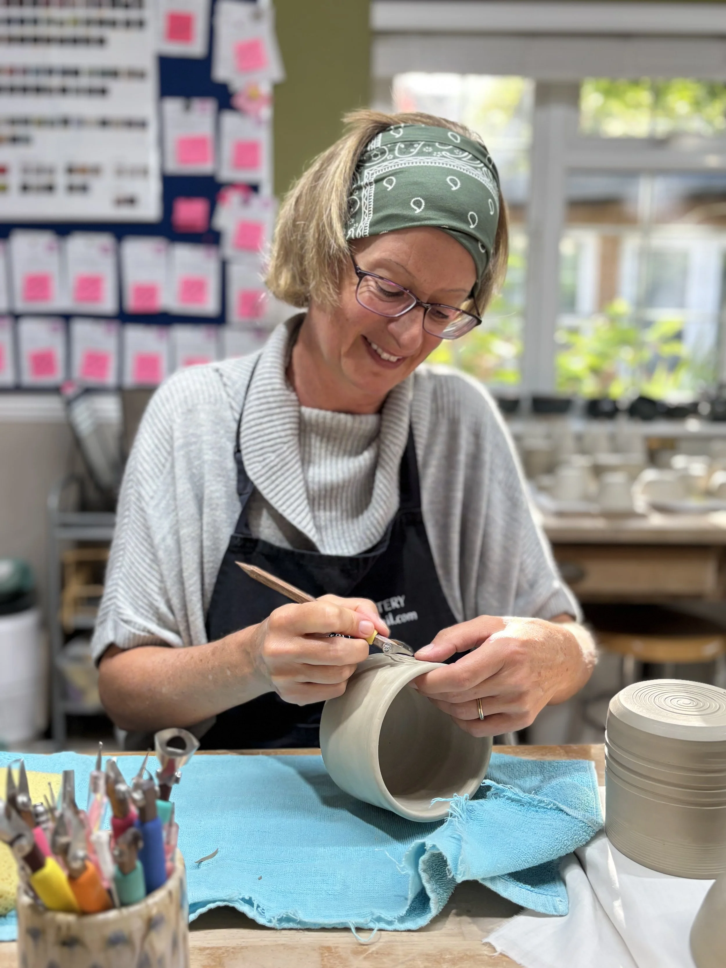   
 Sarah has been adding surface decoration to her pots!h4 
 