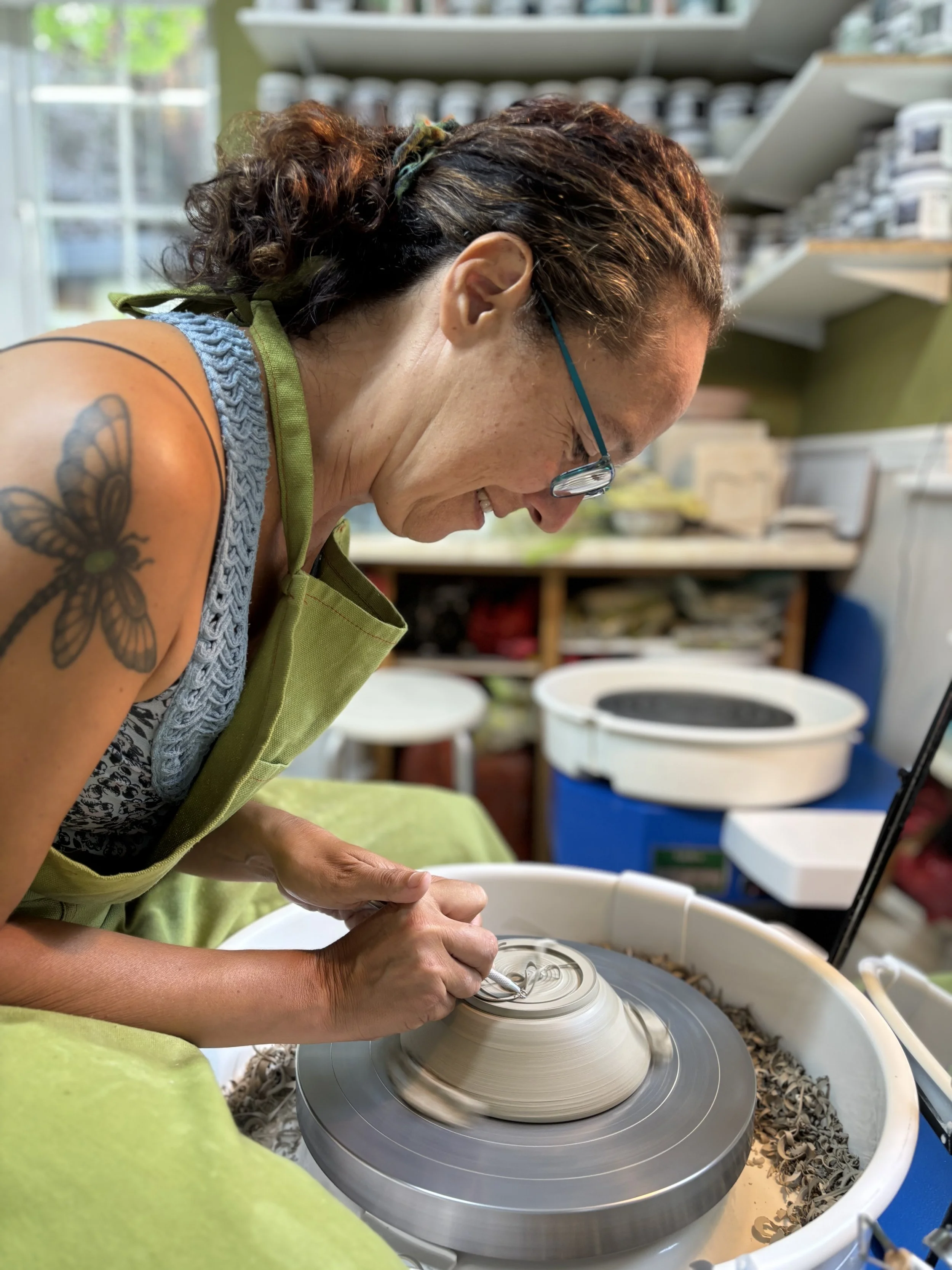   
 Miryam has been trimming her bowls... 
 