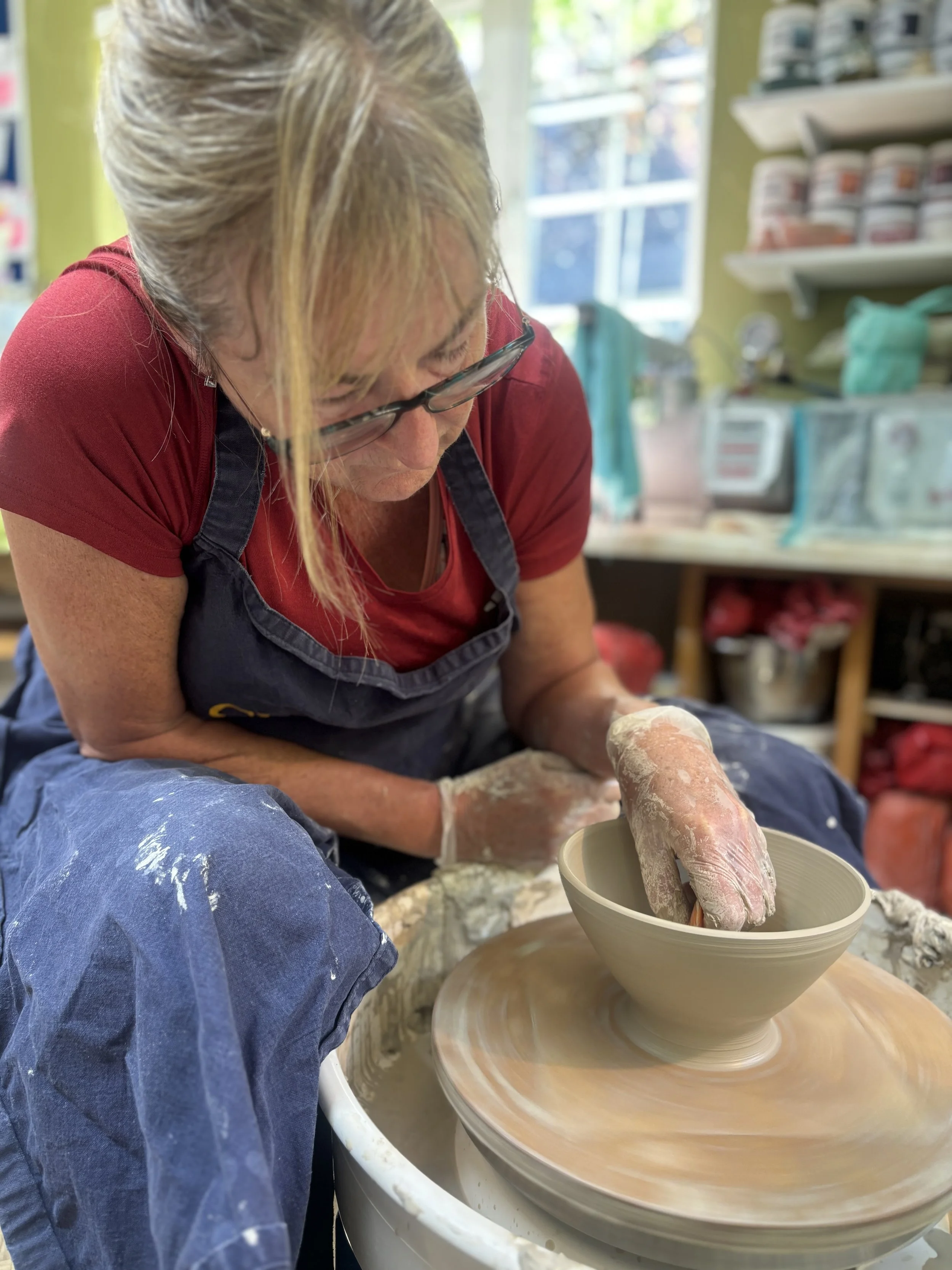   
 Jo has been learning how to throw bowls and shape them using a rib!  
 