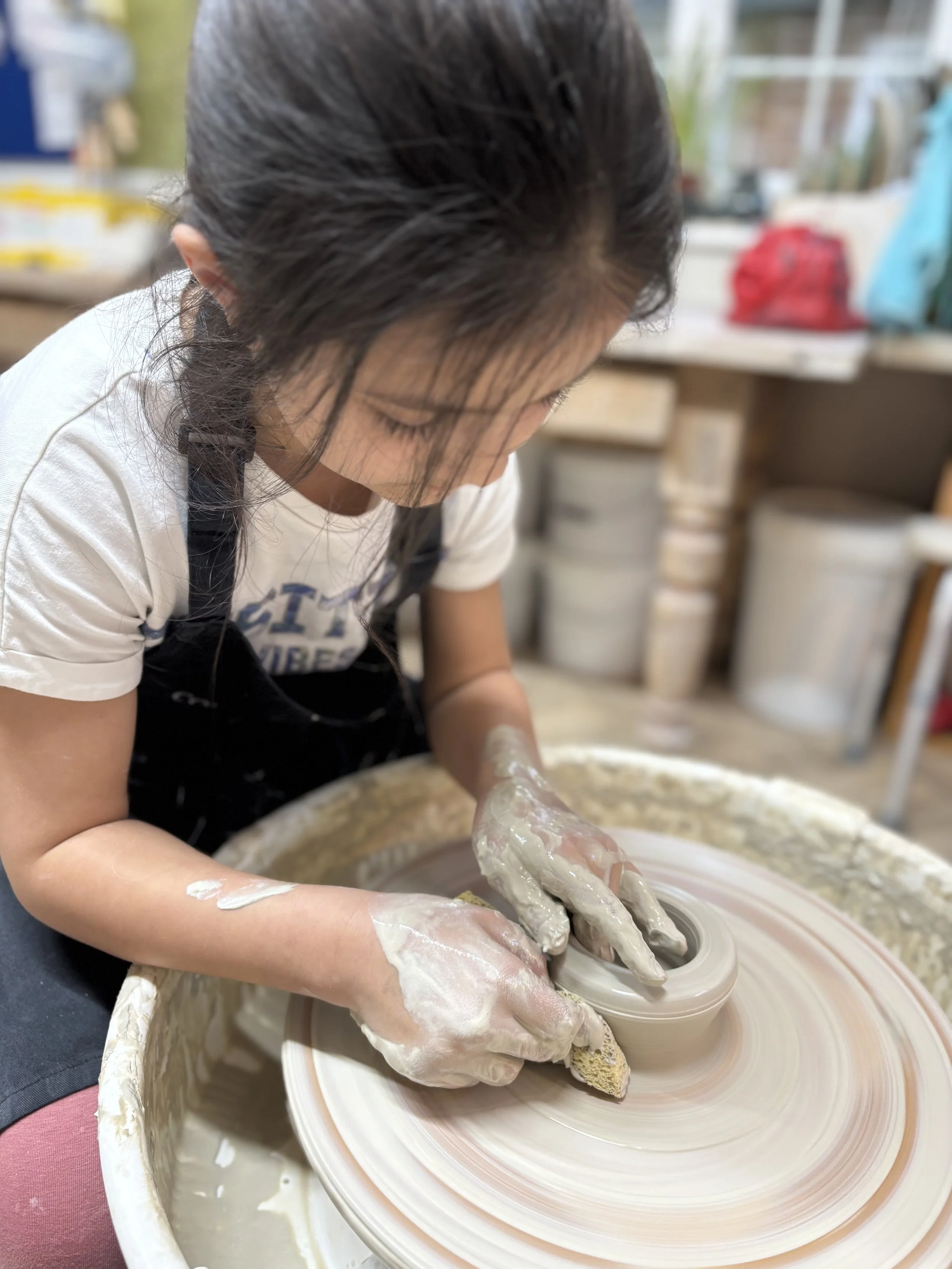   
 Ava has been throwing again on her 5 week course!   
 