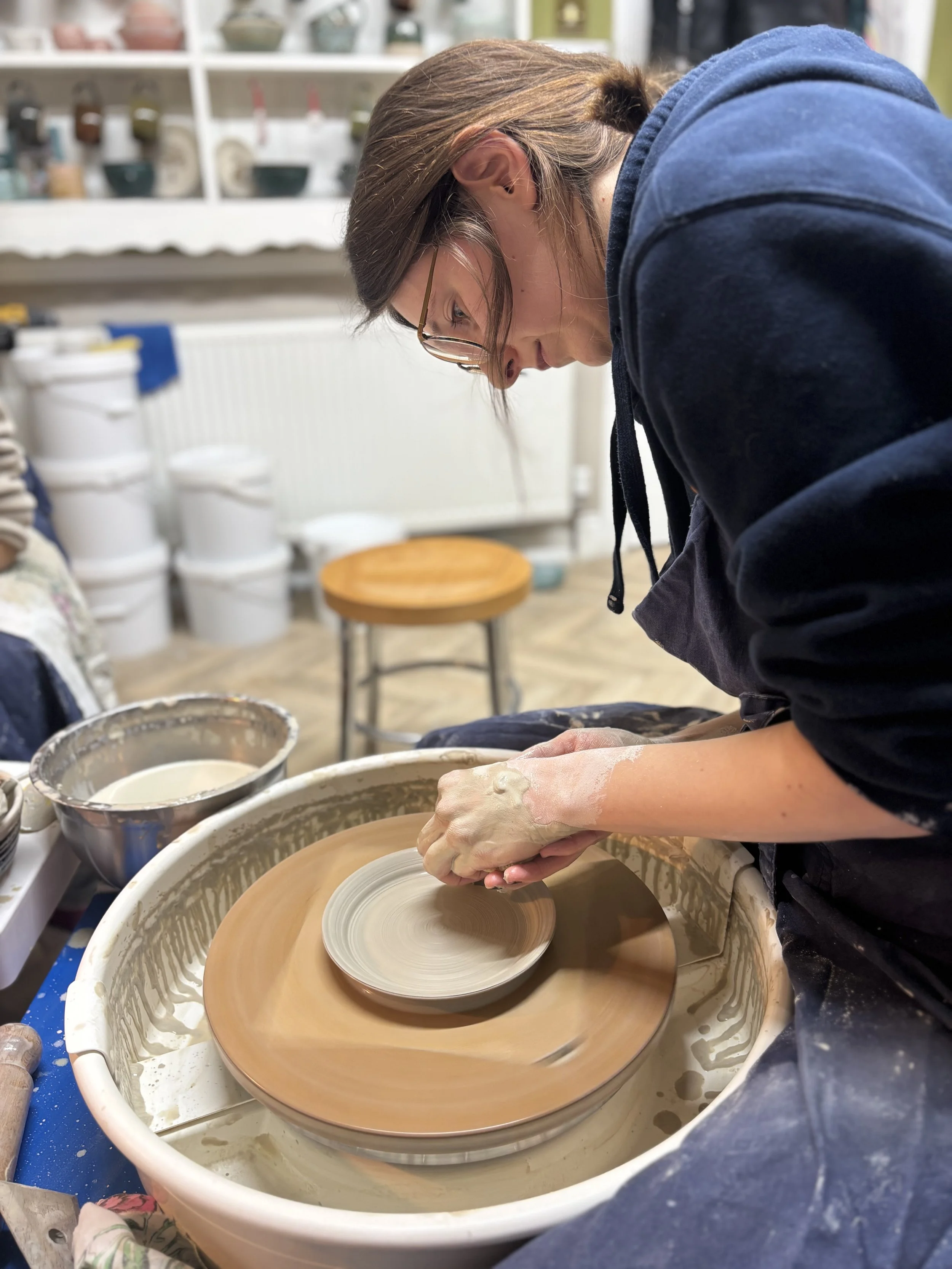   
  ...& Lucianna back for another 5 week course! 
 