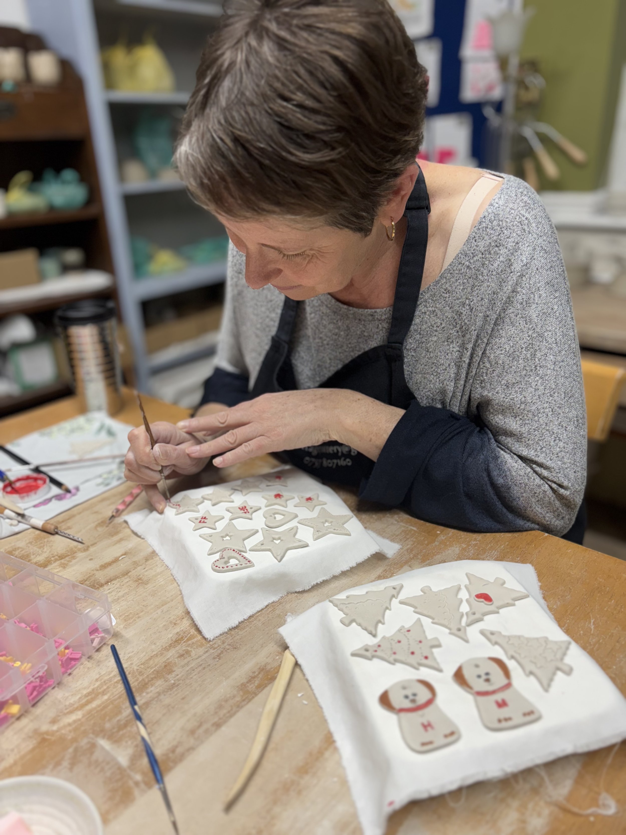   
 ...along with Karen on their Christmas Workshop! 
 