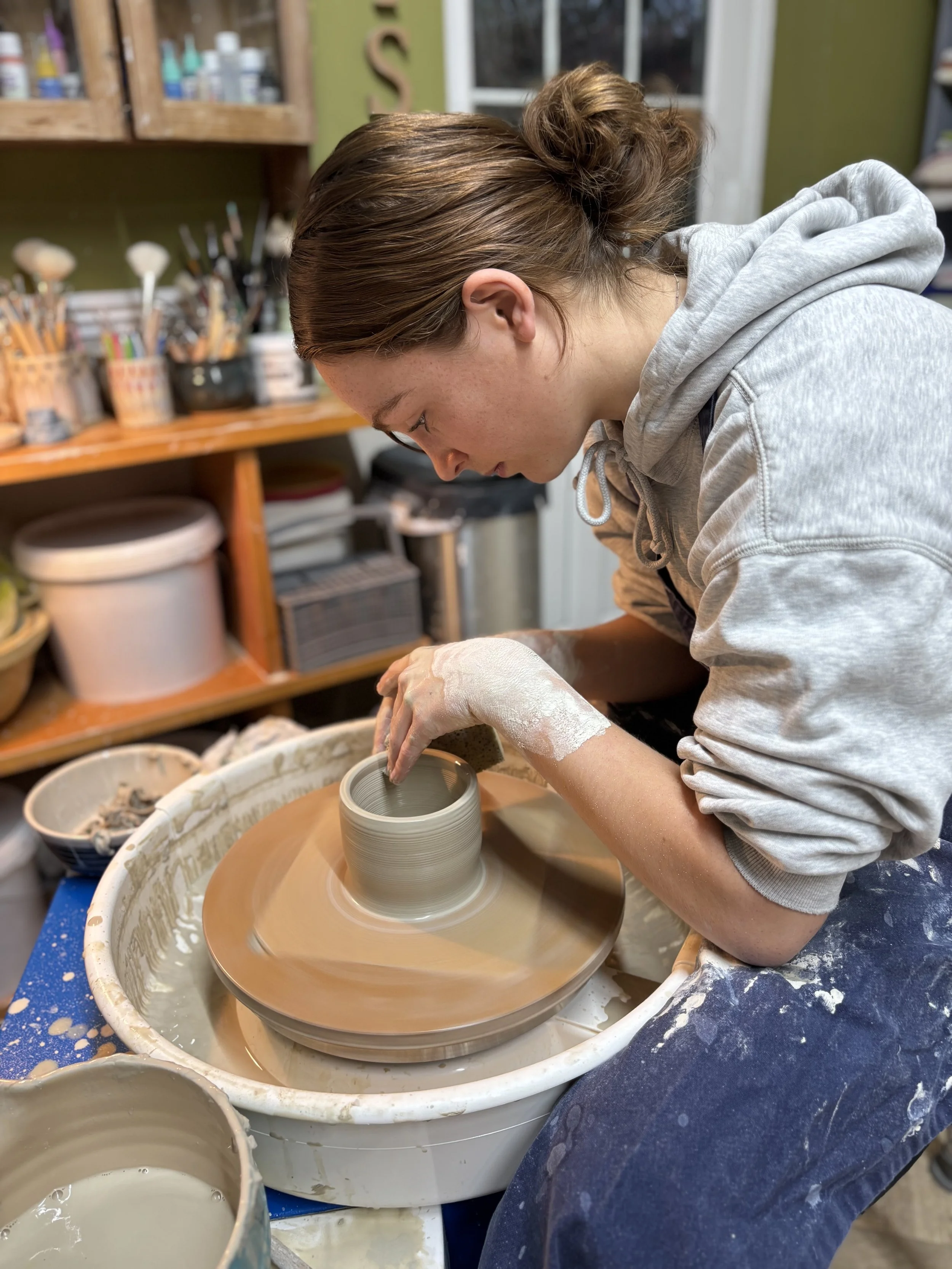   
 ... this time accompanied by her daughter Lois!  
 