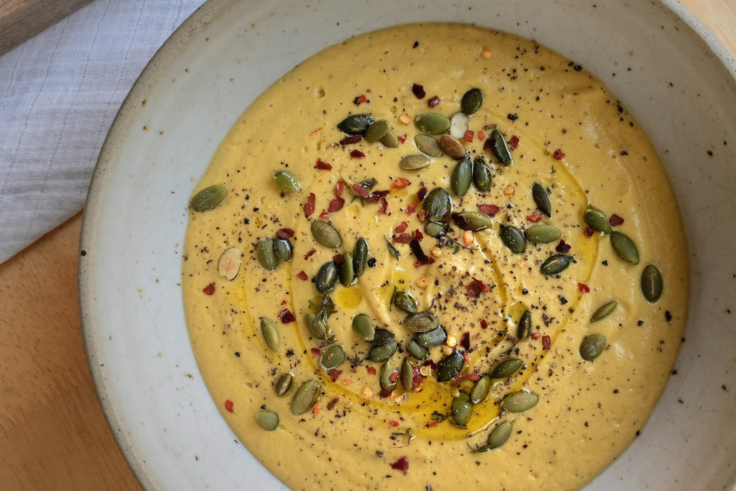 The Best Creamy Roasted Cauliflower Soup with White Beans (vegan)