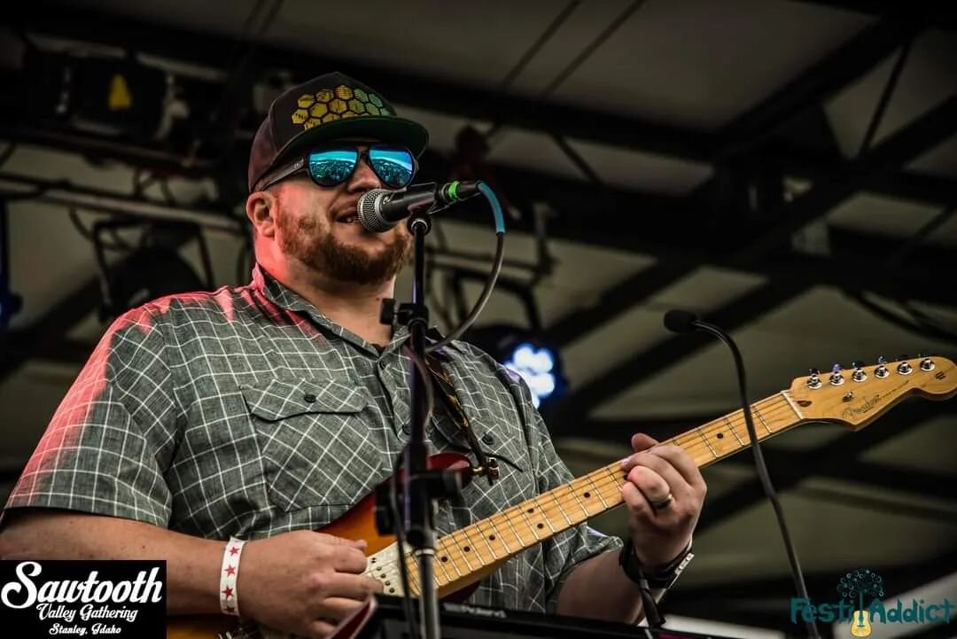 Happy Luke Anderson day!  Our buddy @getphunky4u plays with an unbridled joy that uplifts everyone around him.  It's been a pleasure to help spread those good vibes over the course of 5 completely unique @jupiterholiday performances at #SVG and we ve