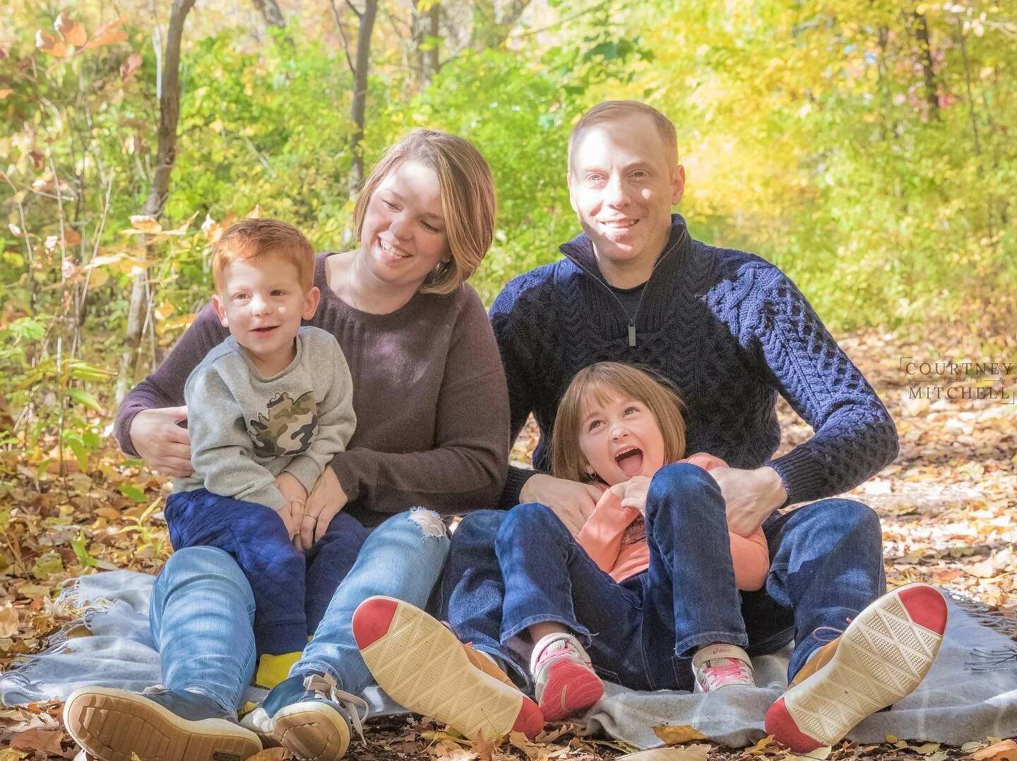 The Lessard family || fall family fun || Canatara Park