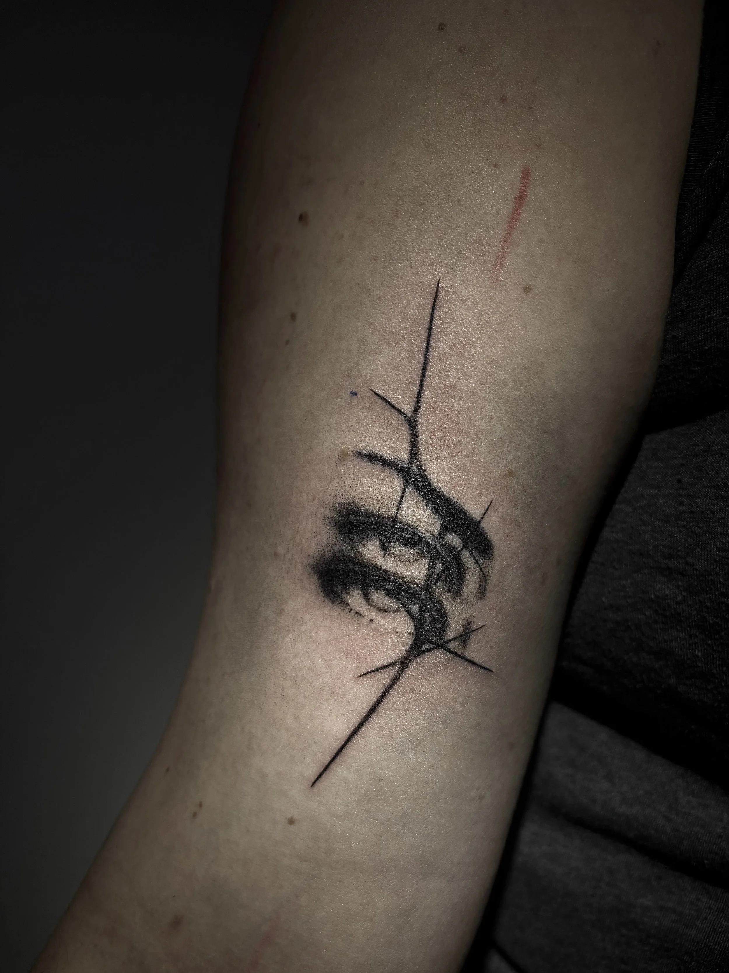 Abstract Eye and Thorns Surrealism Tattoo Done by Pablo at Ink Terminal Ottawa Gatineau