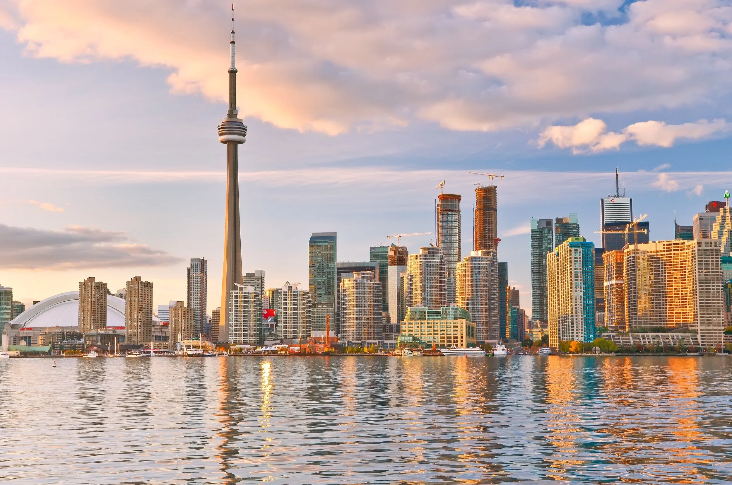 Toronto city skyline
