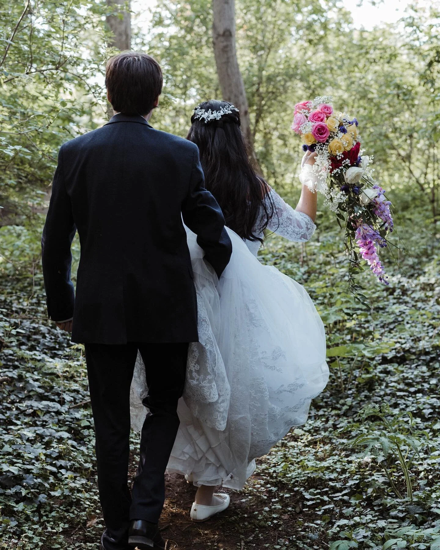 Happiest Anniversary Weekend to the wonderful Kumiko and Mark! I can&rsquo;t believe it&rsquo;s been a year since your beautiful day 🤩

#Eastmidlandswedding #eastmidlandsengagement #eastmidlandsproposal #eastmidlandsphotographer #eastmidlandswedding