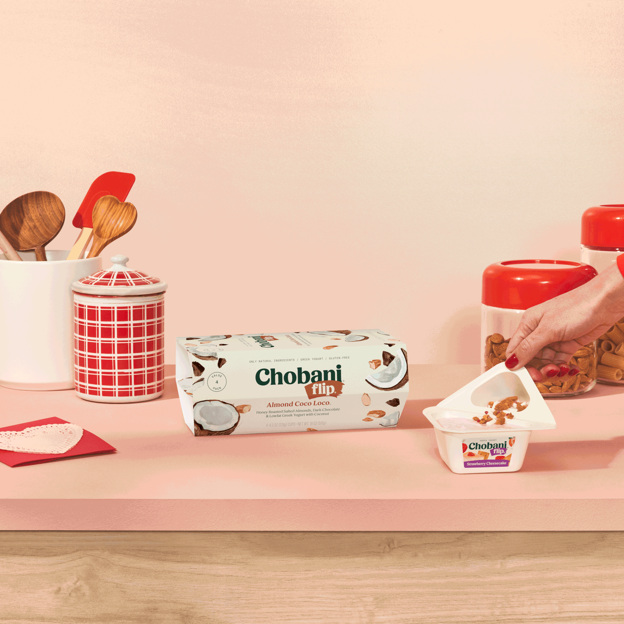 Valentine's_GIF_1x1_v3.gif