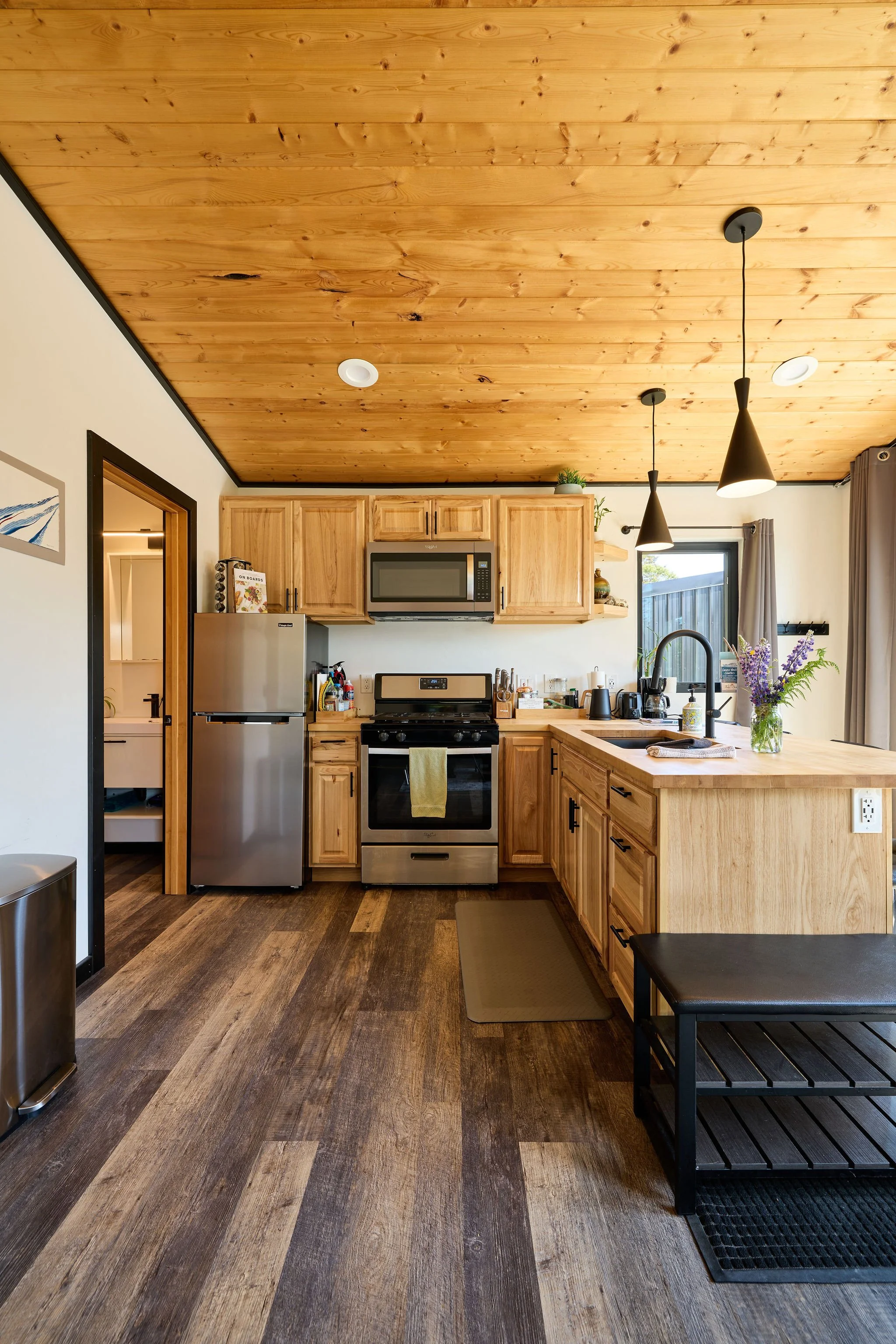 Fully stocked kitchen and full sized fridge