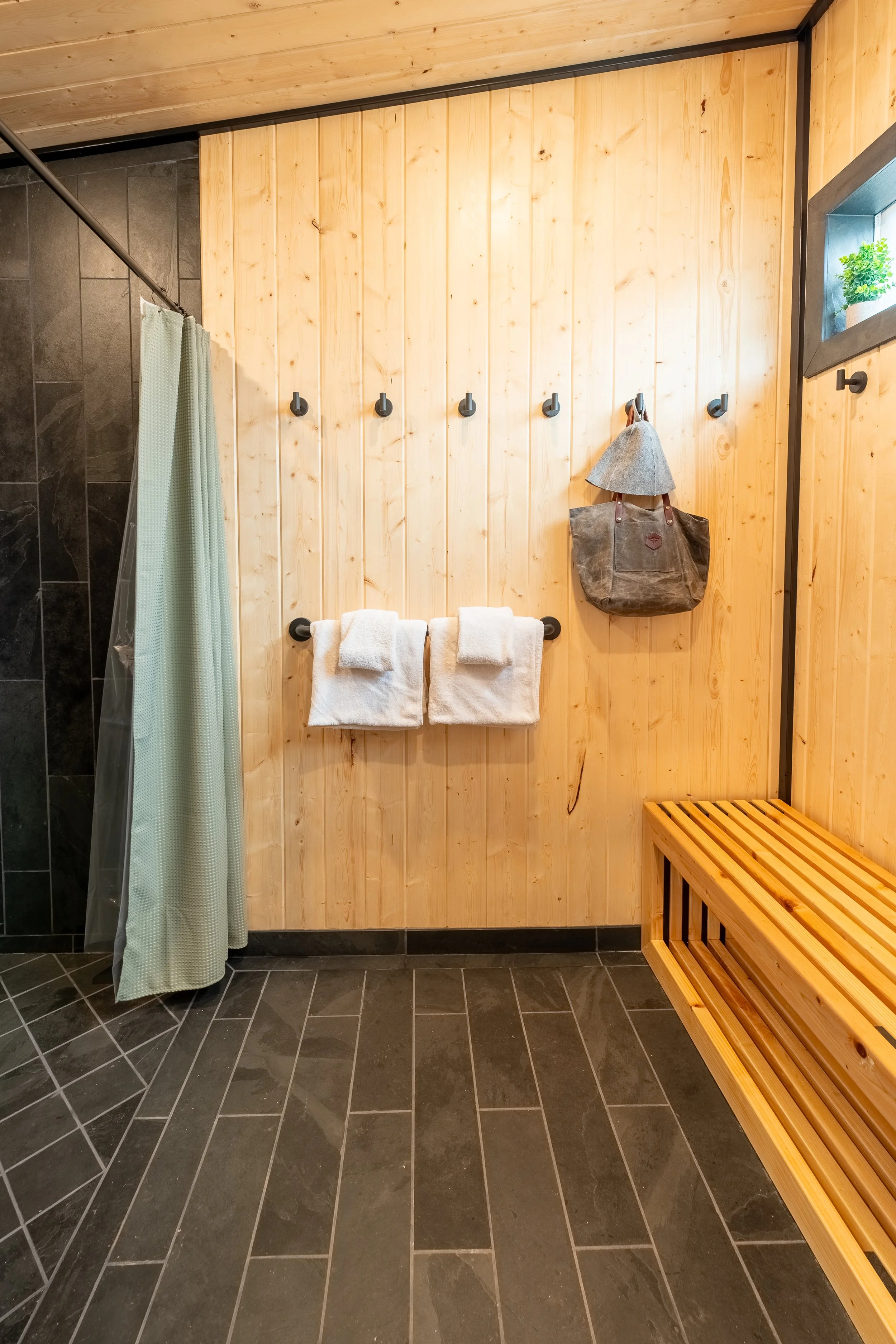 Heated changing/shower room - this includes fresh towels and drinking water 