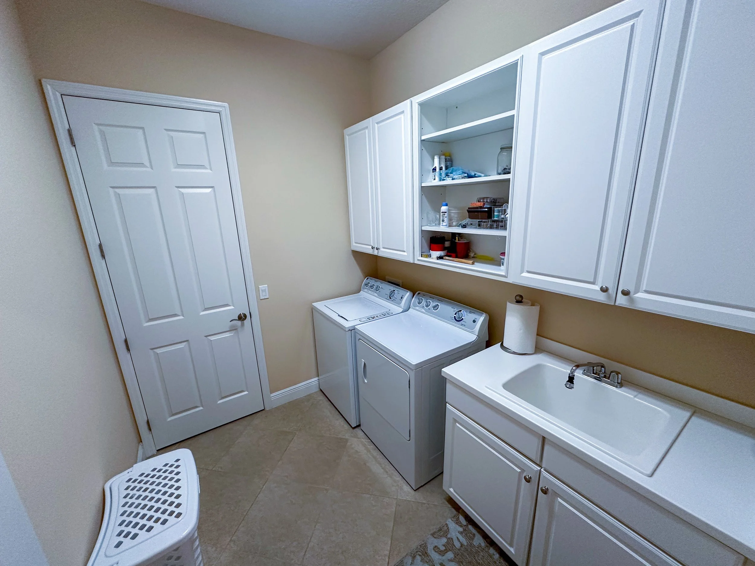20250802 14721 Interior-10.jpg