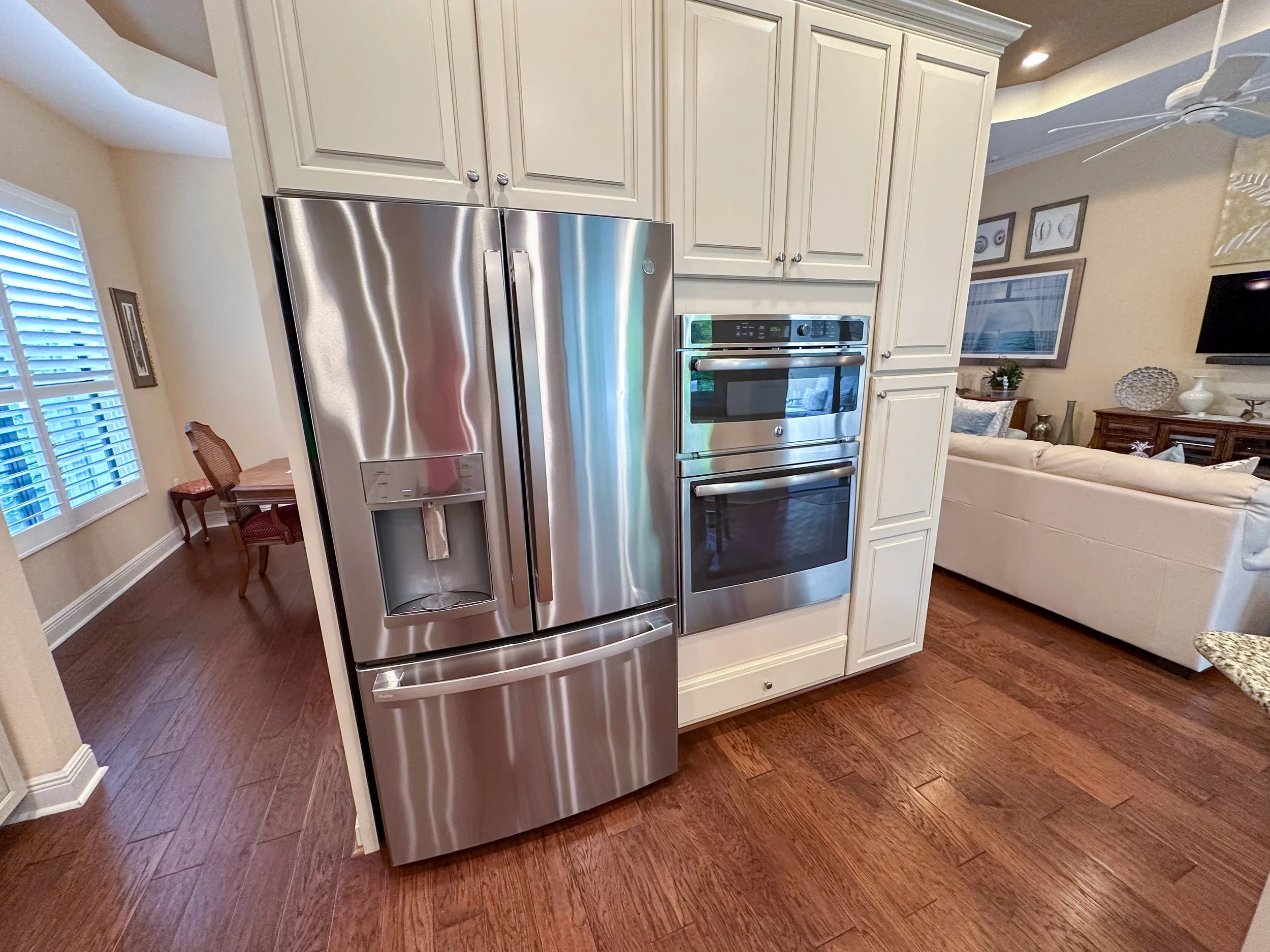 20250802 14721 Interior-34.jpg