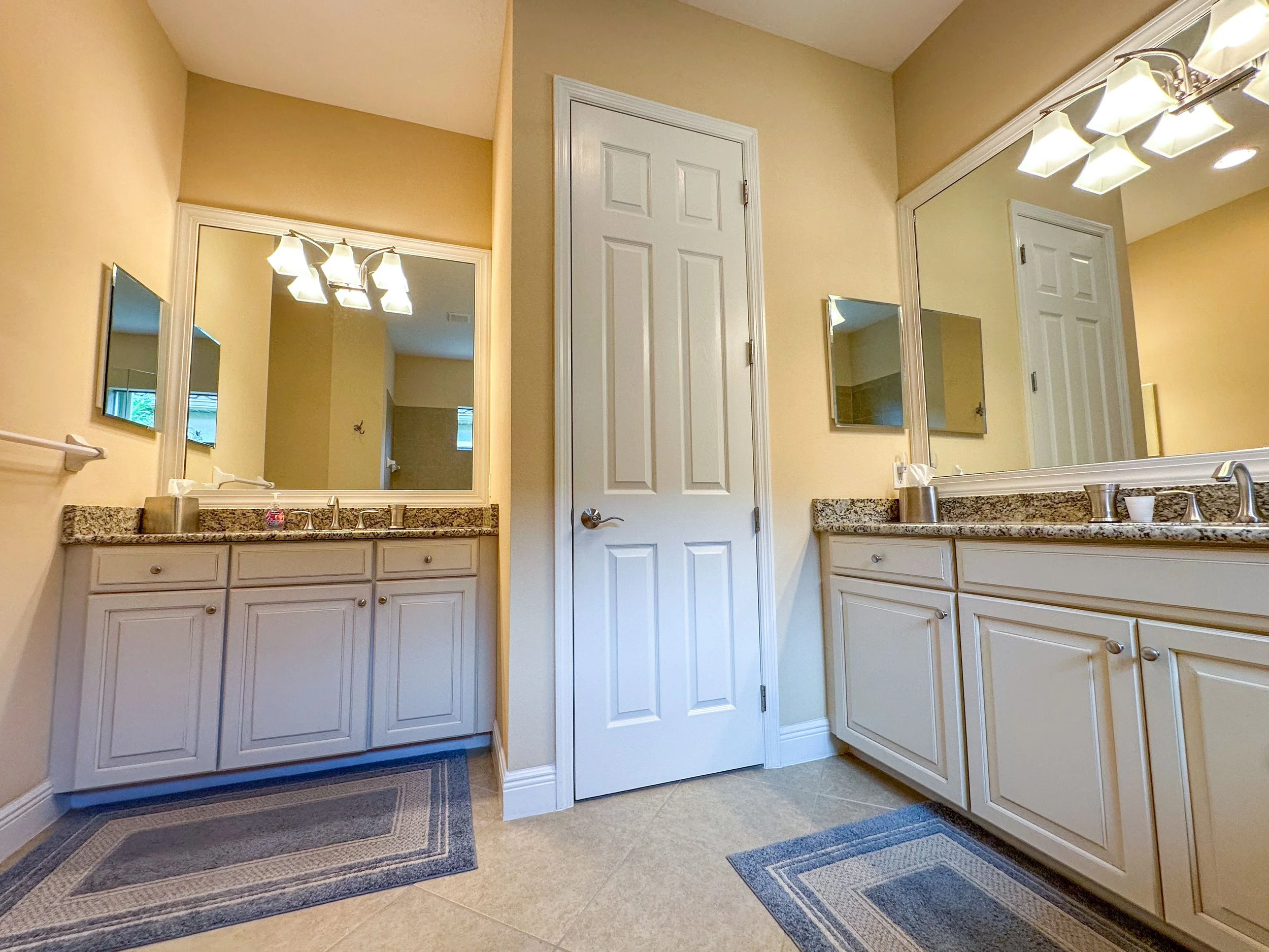 20250802 14721 Interior-46.jpg