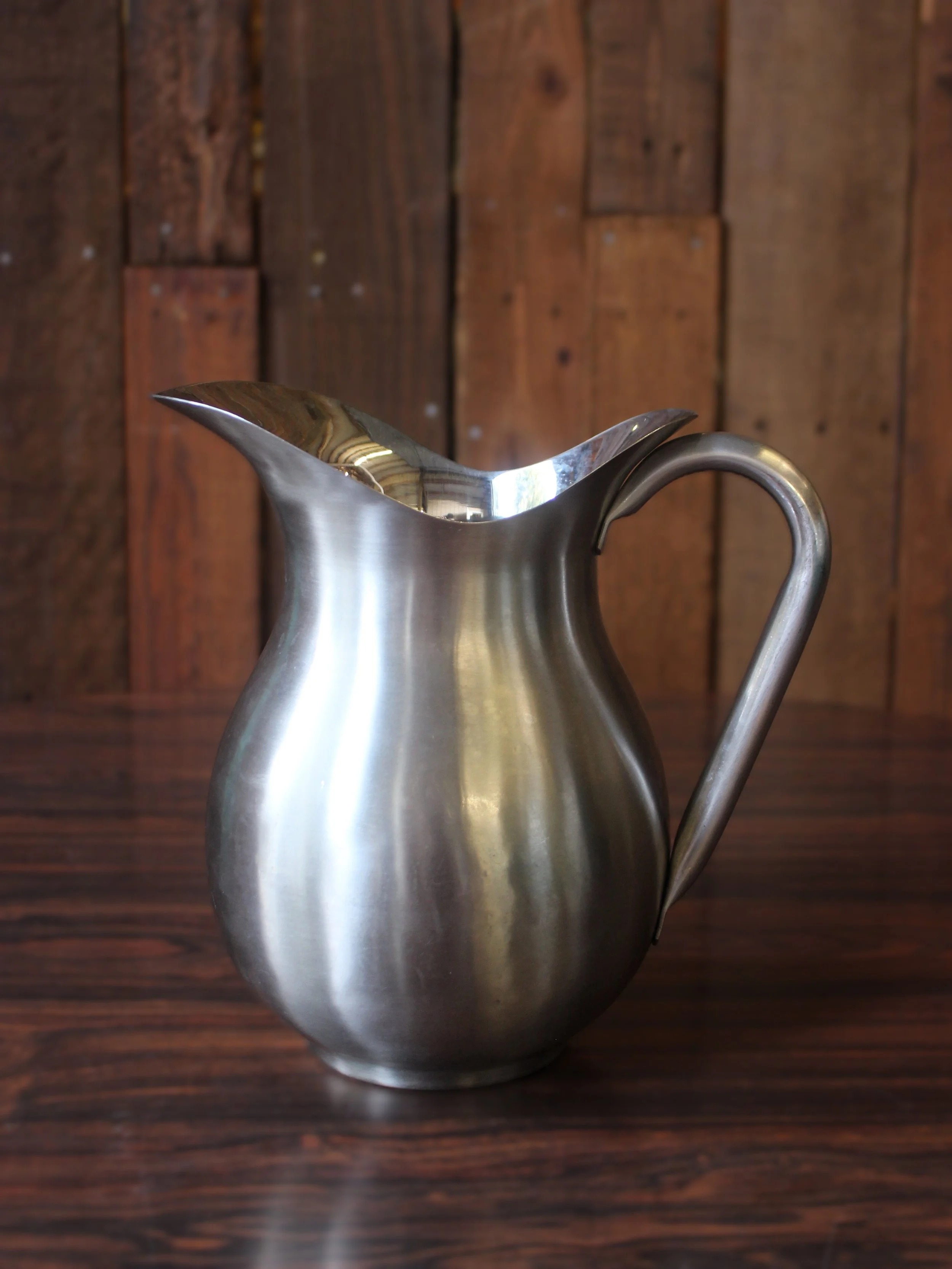 Metal Water Pitchers, 22 count