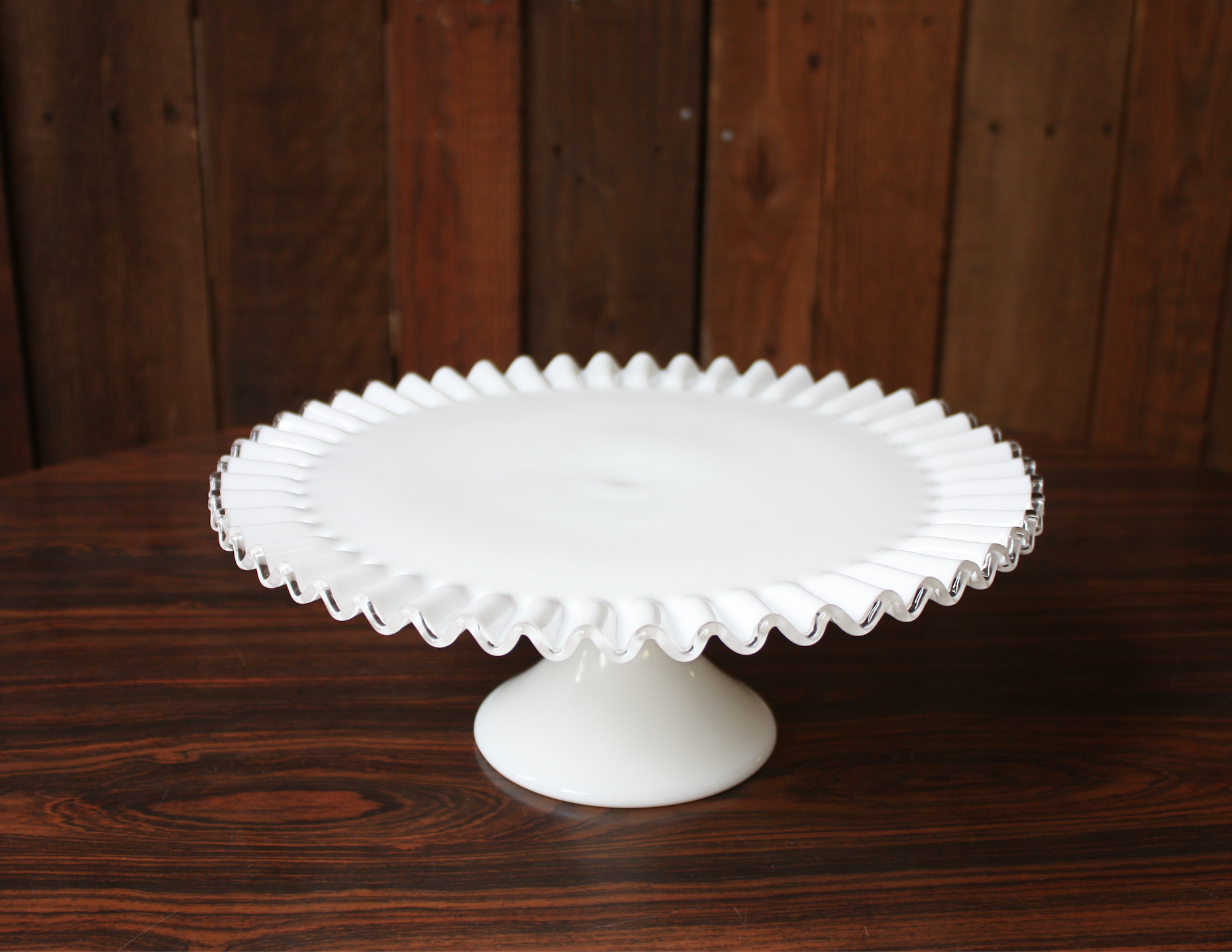 White Cake Stand