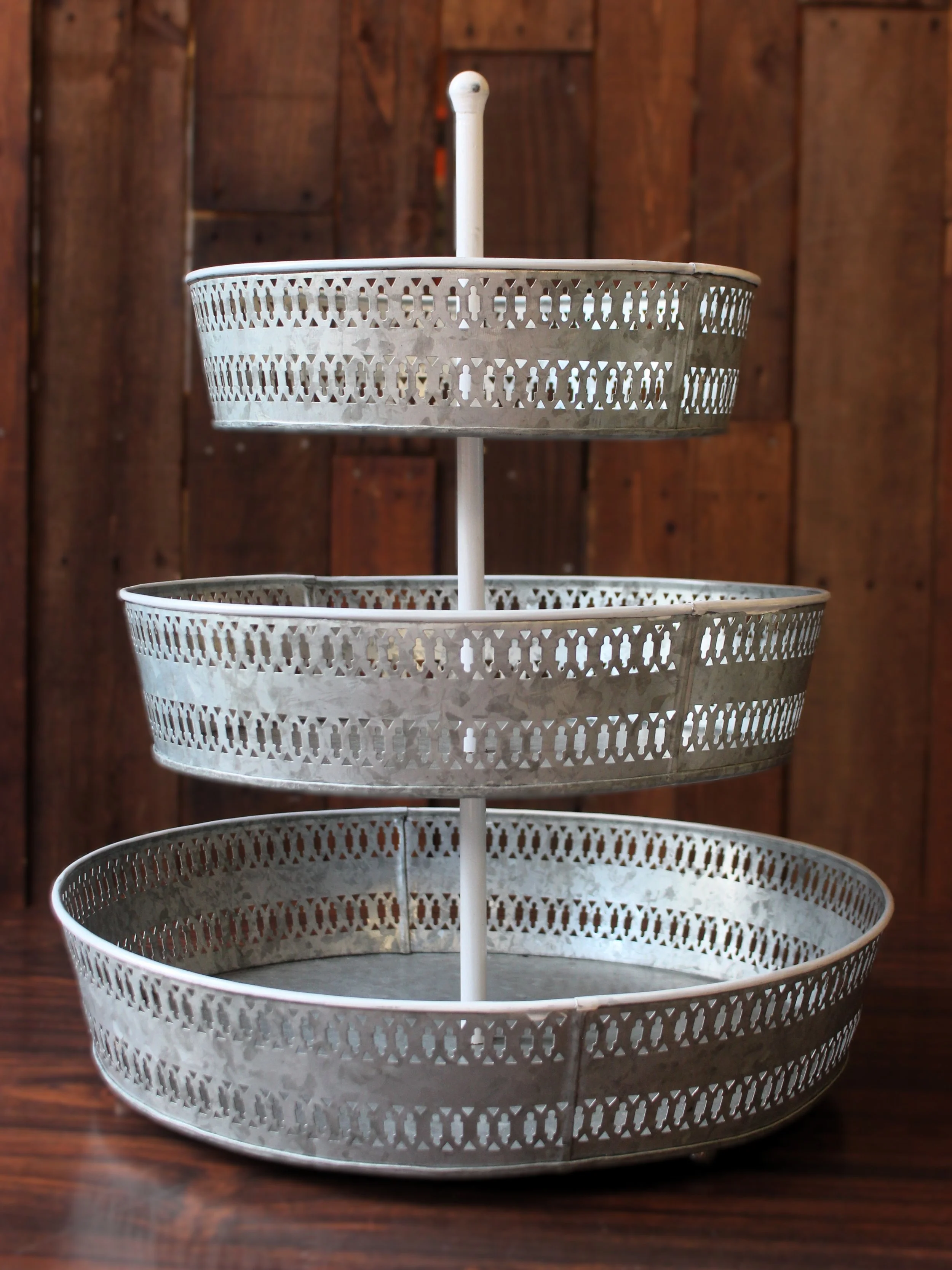 Galvanized Tiered Stand 18" tall, 16" wide base