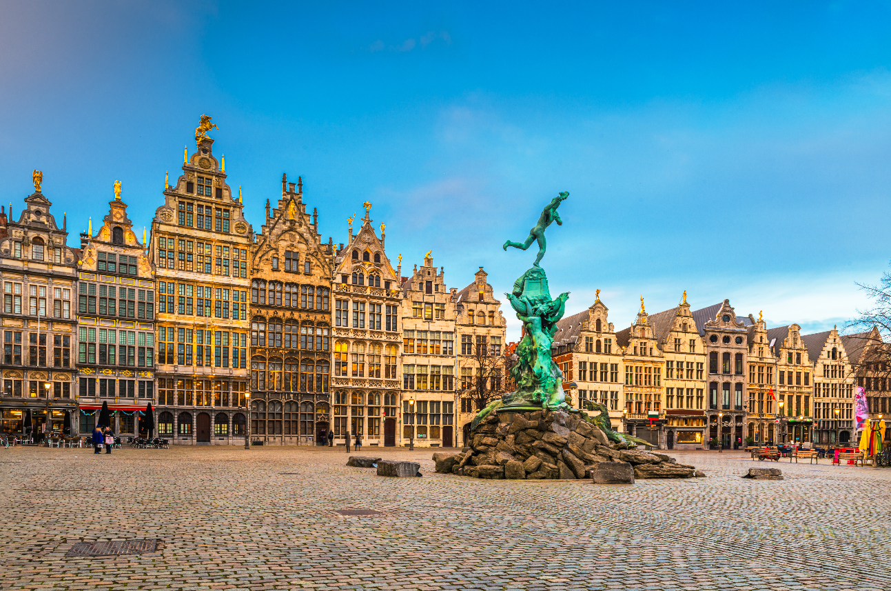 Grote Markt of Antwerp, Belgium.png