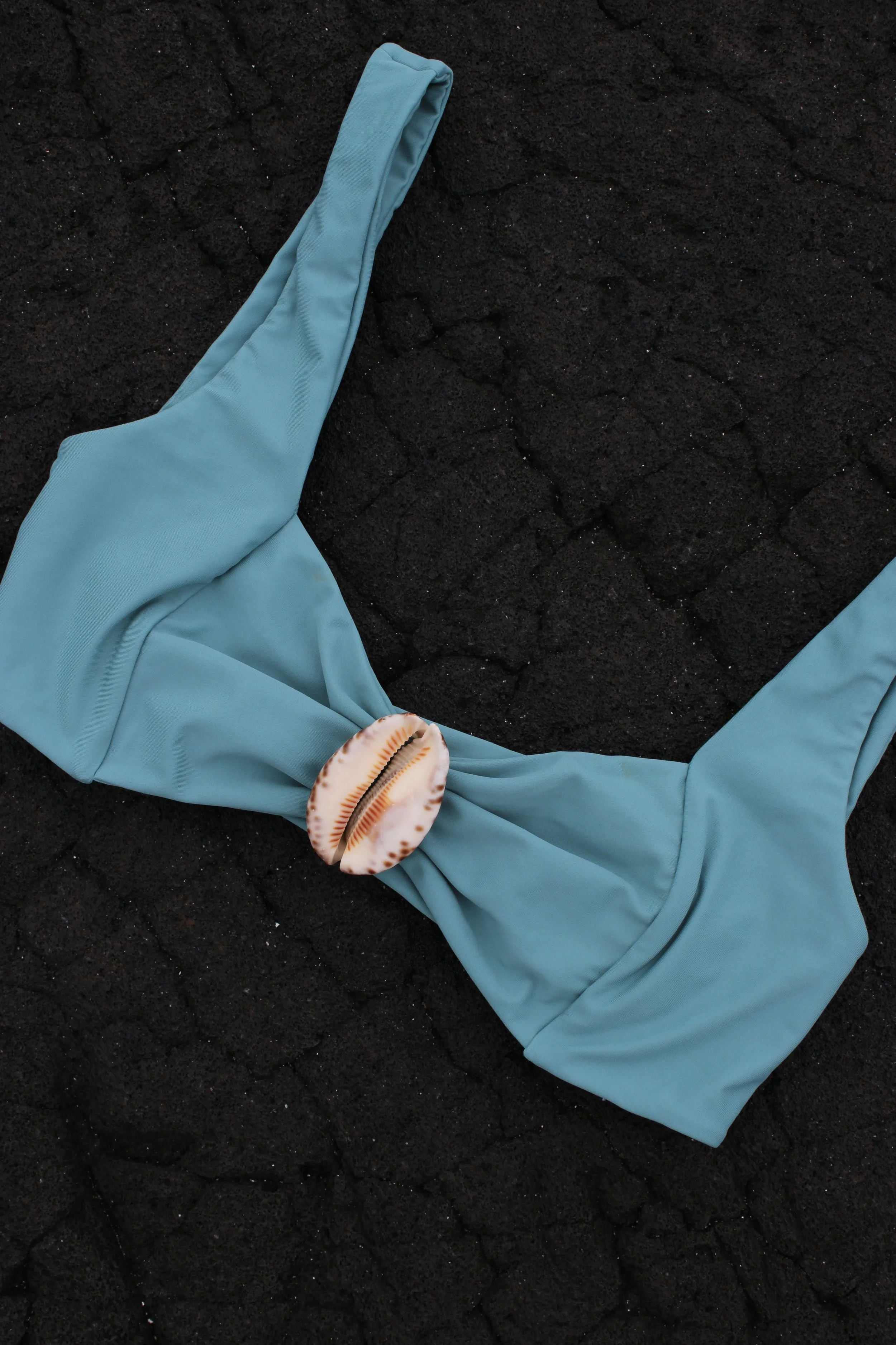 Cowrie shell top - Blue Hawai’i
