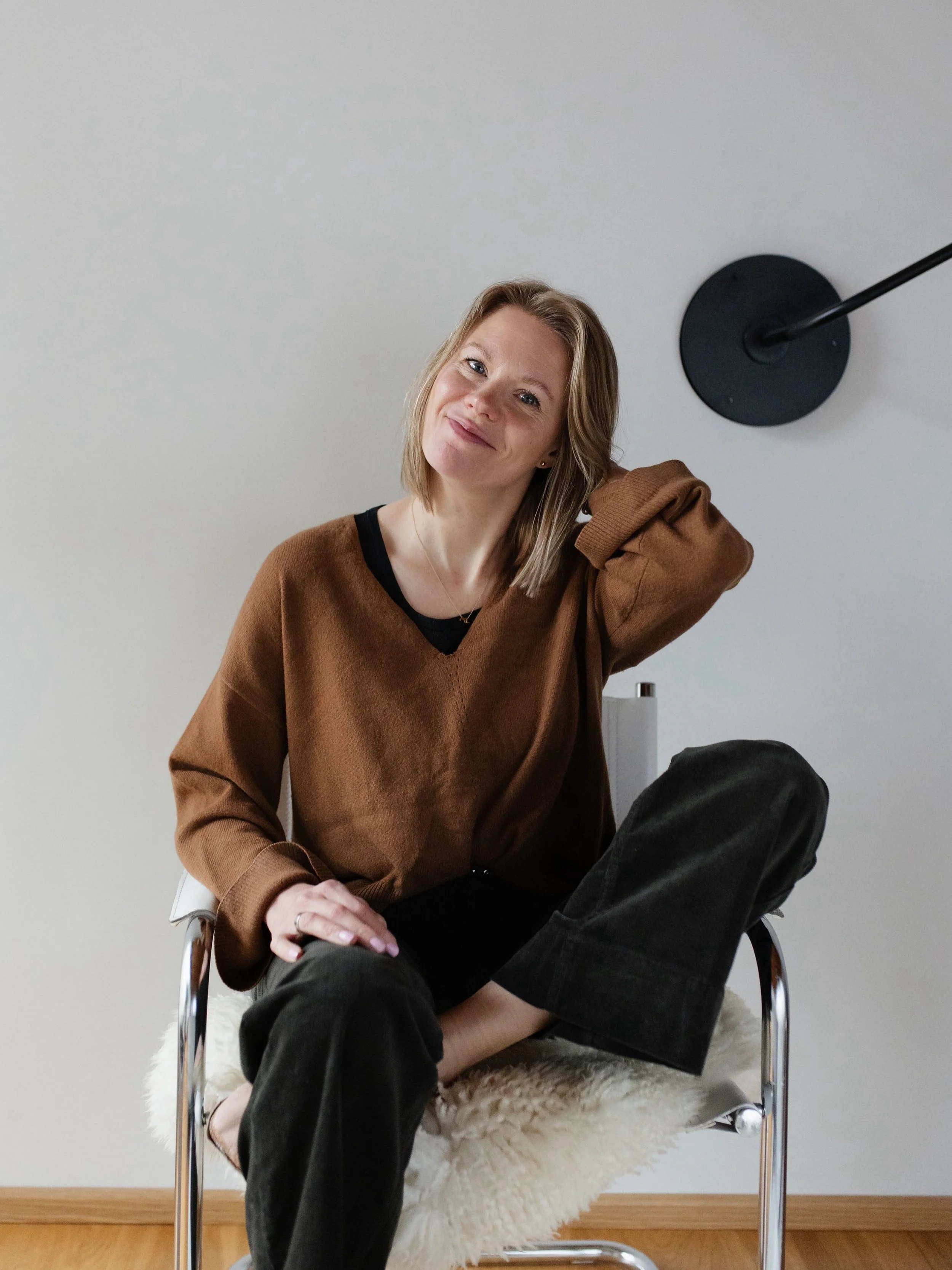 Yll&auml;tys!! Studio Huomenta t&auml;ytti just 11 vuotta ja m&auml; EHK&Auml; v&auml;h&auml;n kalastelen onnitteluja, mutta haluan JUHLIA t&auml;t&auml; sun kanssa joten annan SULLE lahjana alekoodin jollaista en ole ennen antanut: 

Signature Strat