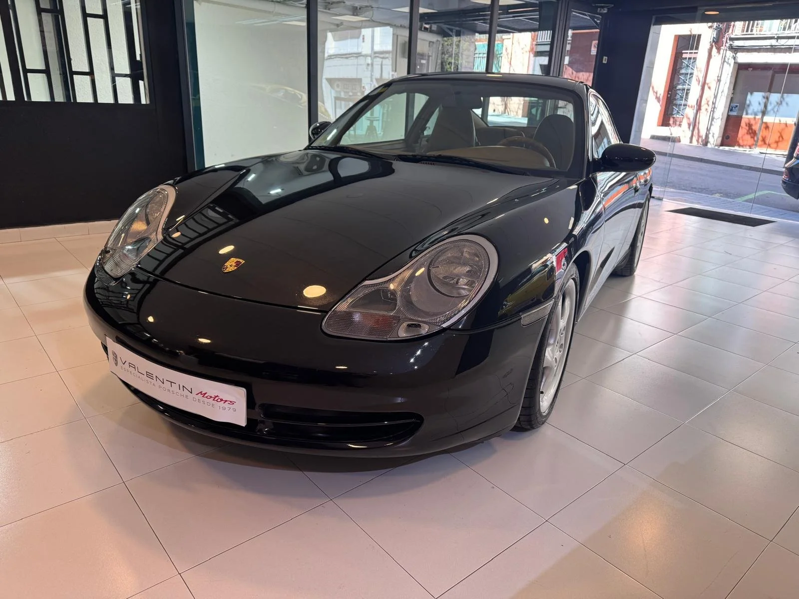 Porsche 911 tipo 996 Carrera Coupe  (BCN)
