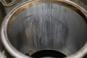 ¿Qué es el Porsche Bore Scoring? — Valentín Motors