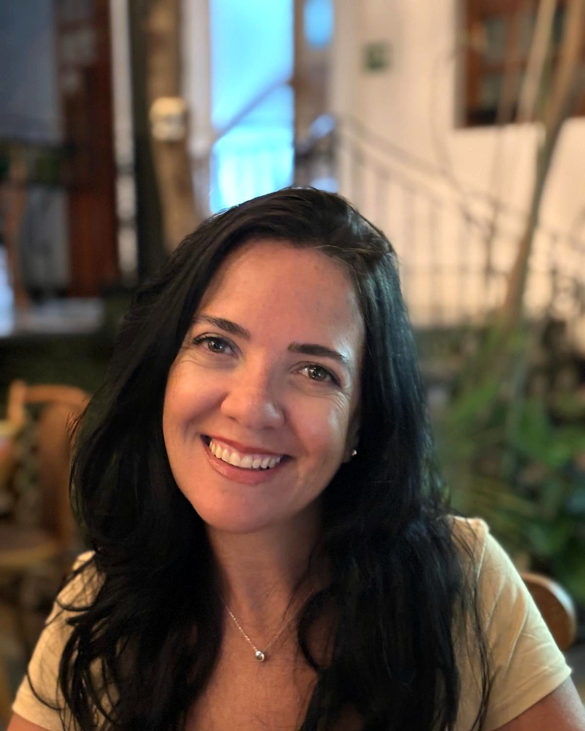 Belu Domínguez, terapeuta somática del trauma y Somatic Experiencing