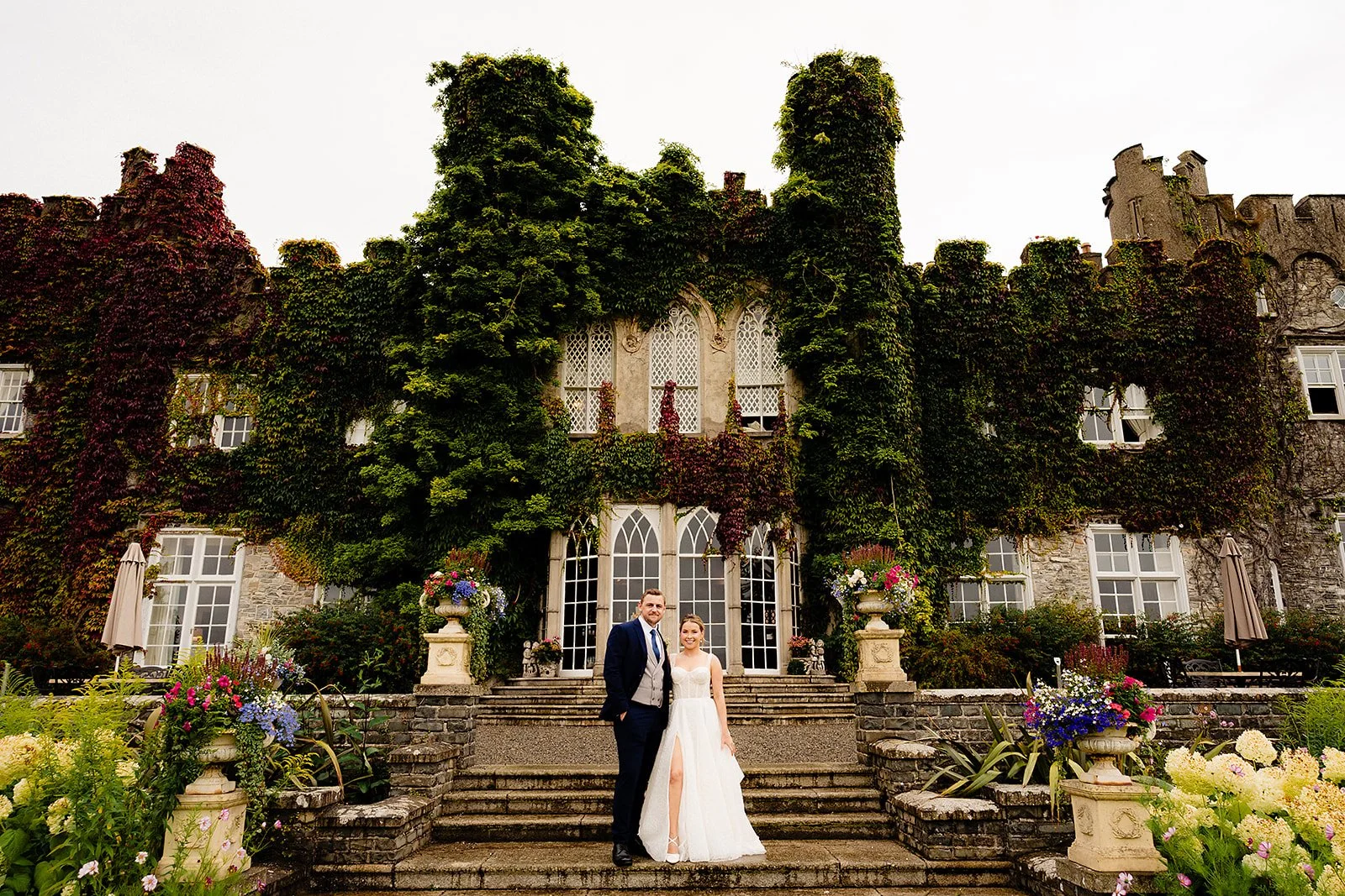 Luttrellstown Castle Weddings – Fairytale Luxury on Dublin’s Doorstep