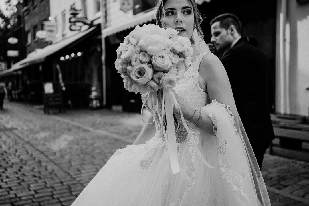 🖤​​​​​​​​
​​​​​​​​
#wedding2023  #bridetobe2023 #bride2023 #bridetobe #weddingphotographer #weddingphotography #hochzeitsfotograf #hochzeit2023 #hippiewedding  #indiewedding #intimatewedding #weddingdress #hochzeitskleid #loveauthentic #loveintentio